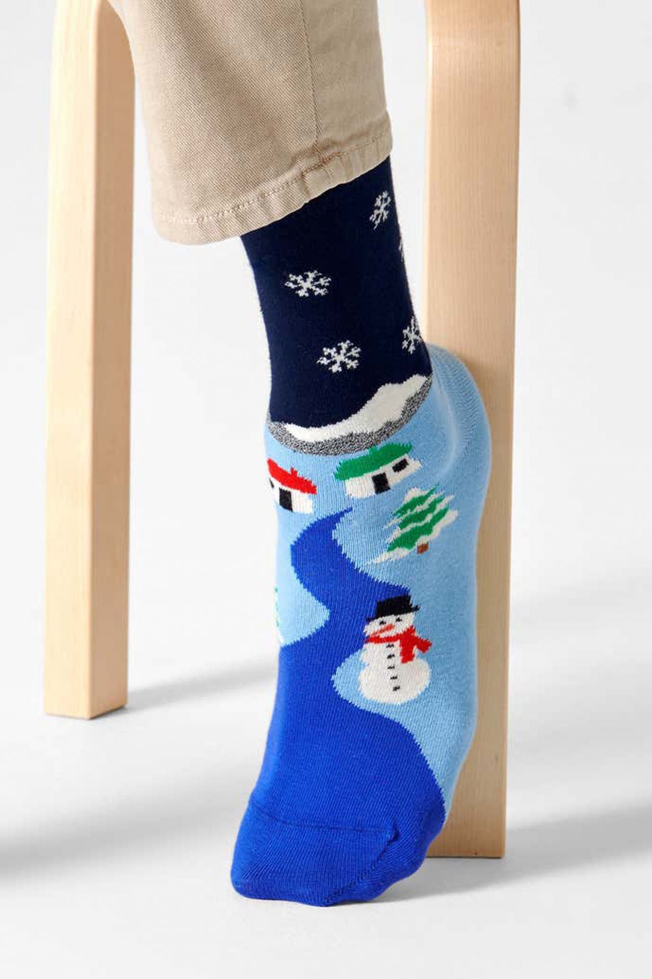 HAPPY SOCKS LITTLE HOUSE ON THE SNOW en color AZUL (3)