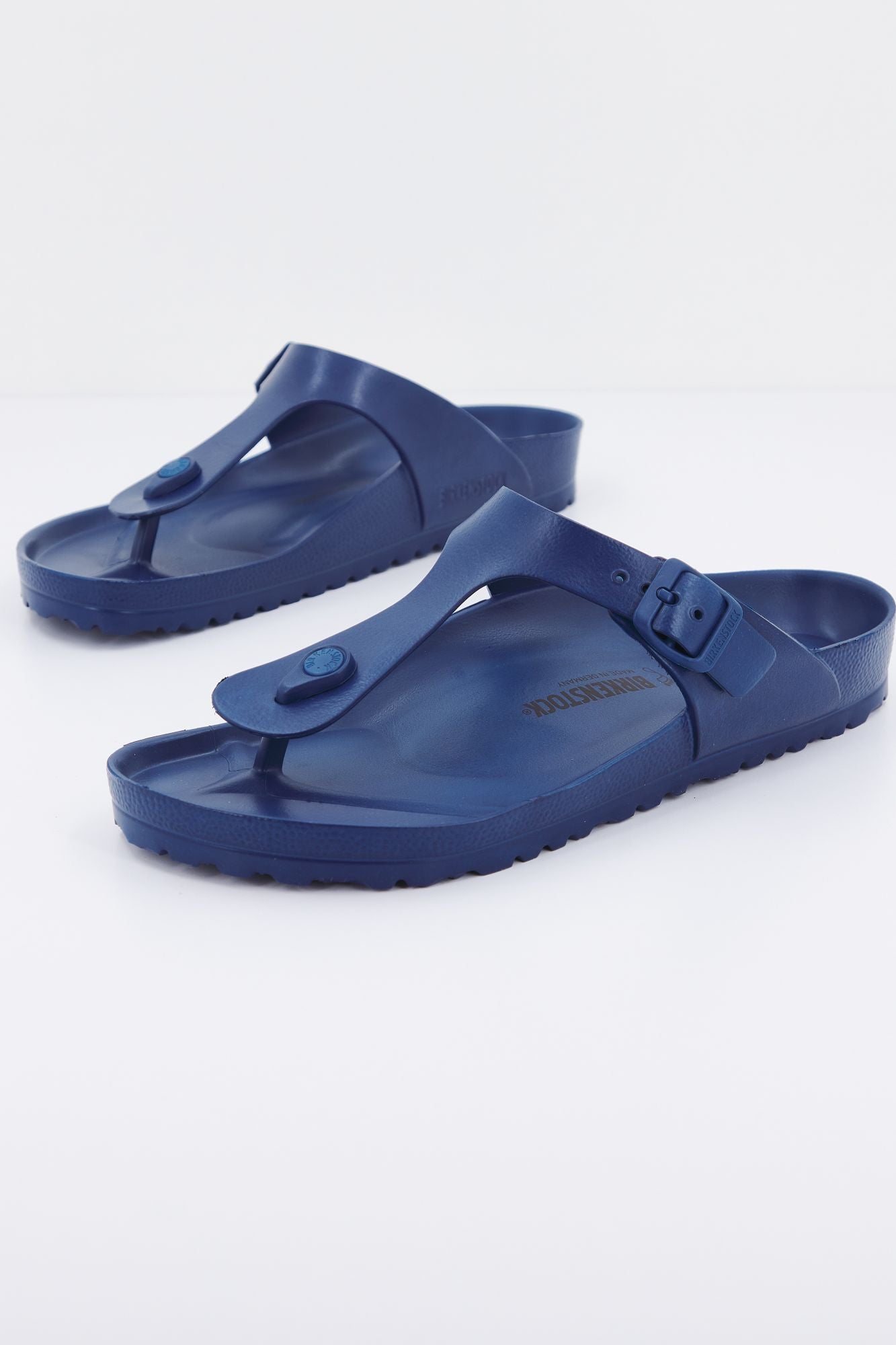 BIRKENSTOCK GIZEH EVA en color AZUL (1)