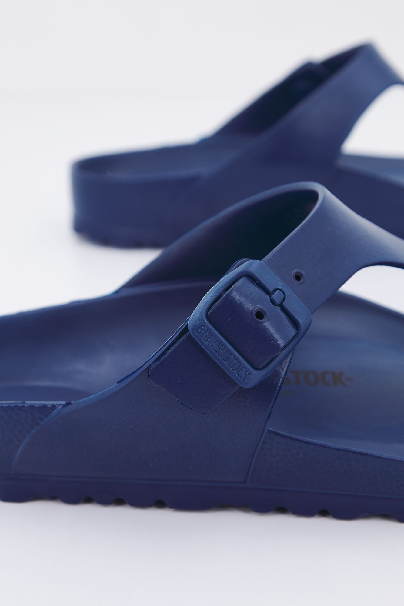 BIRKENSTOCK GIZEH EVA en color AZUL (4)