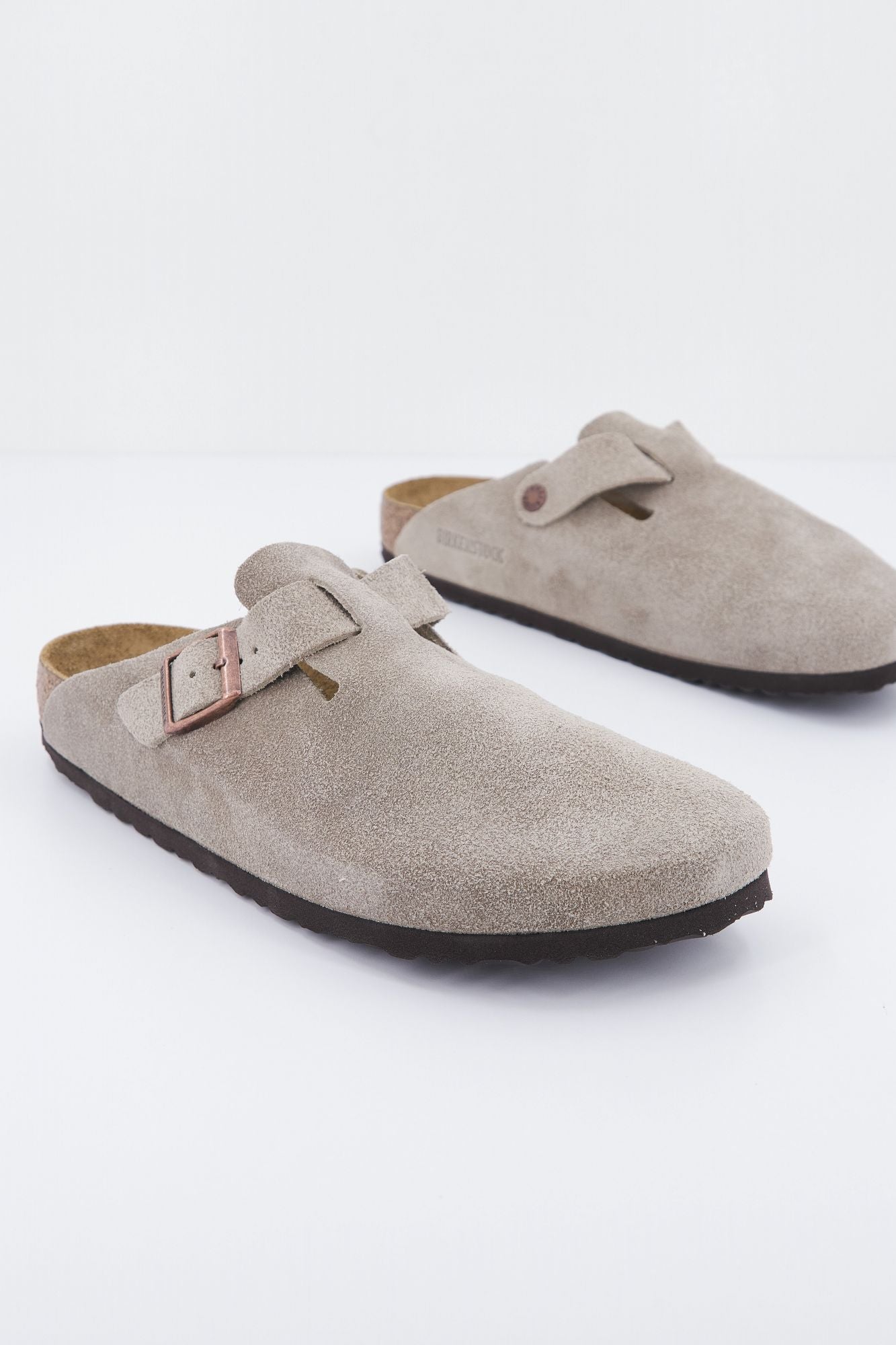 BIRKENSTOCK BOSTON SFB VL en color MARRON (2)