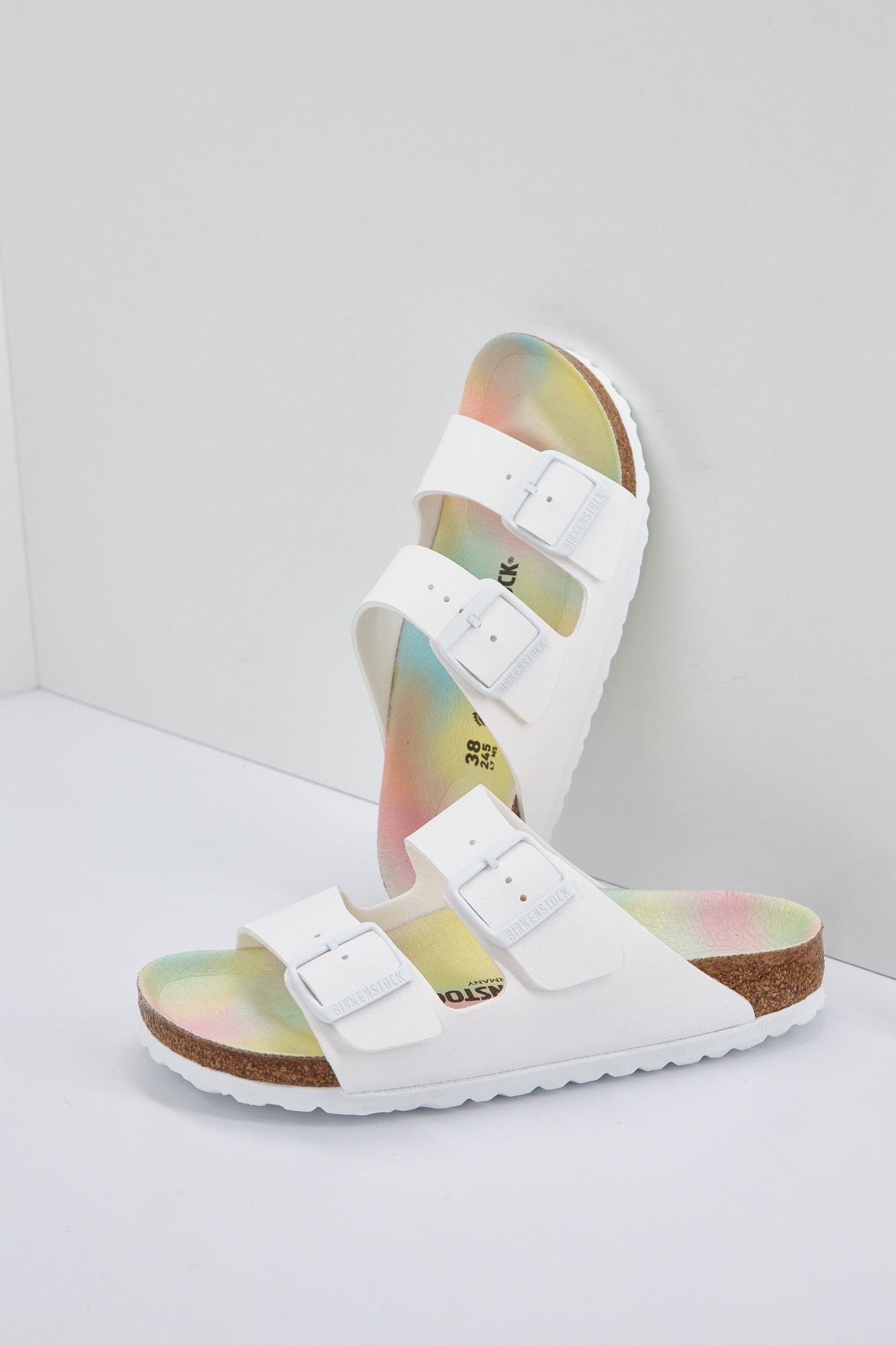 BIRKENSTOCK ARIZONA BFBC en color BLANCO (1)
