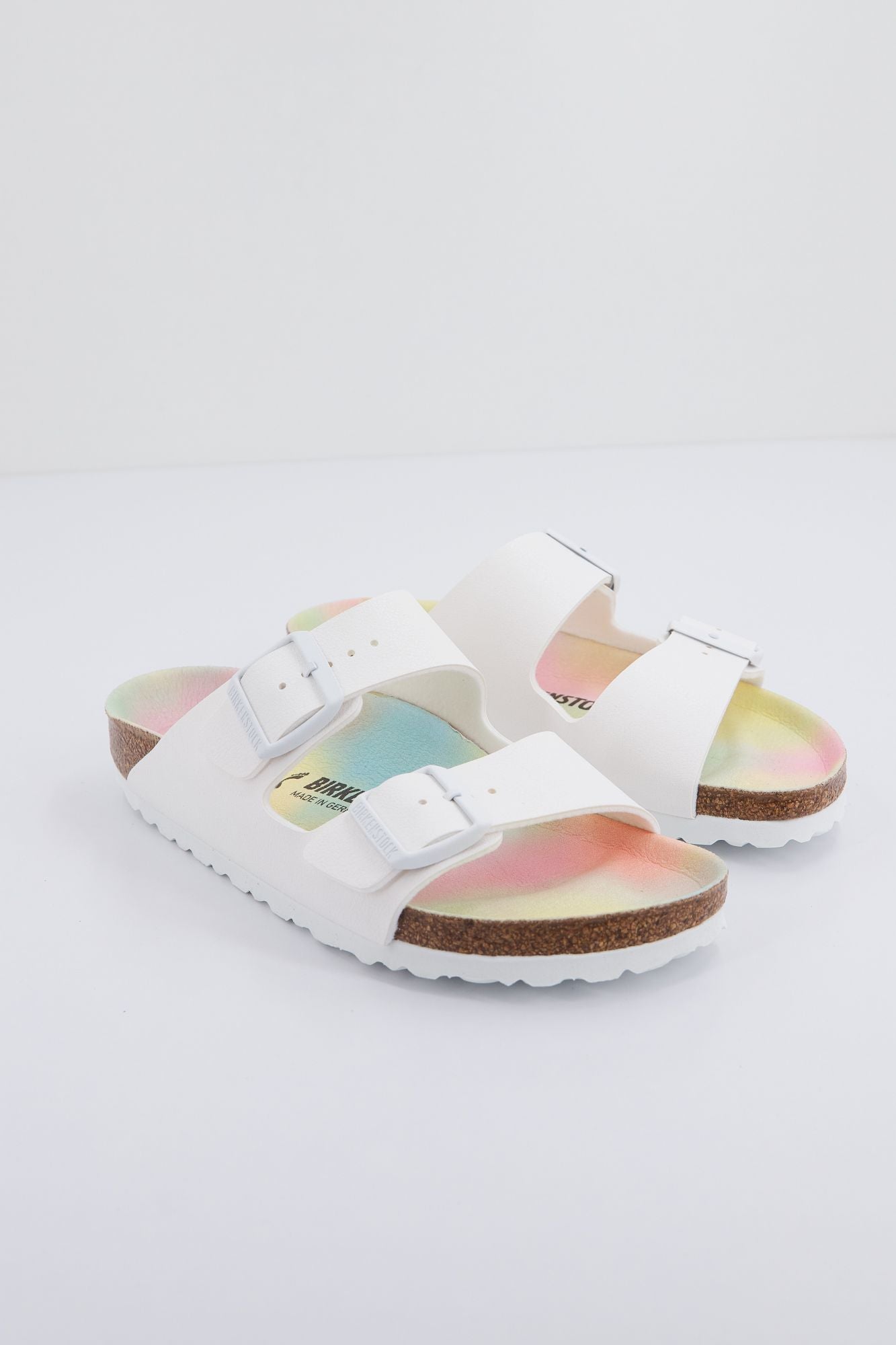 BIRKENSTOCK ARIZONA BFBC en color BLANCO (3)