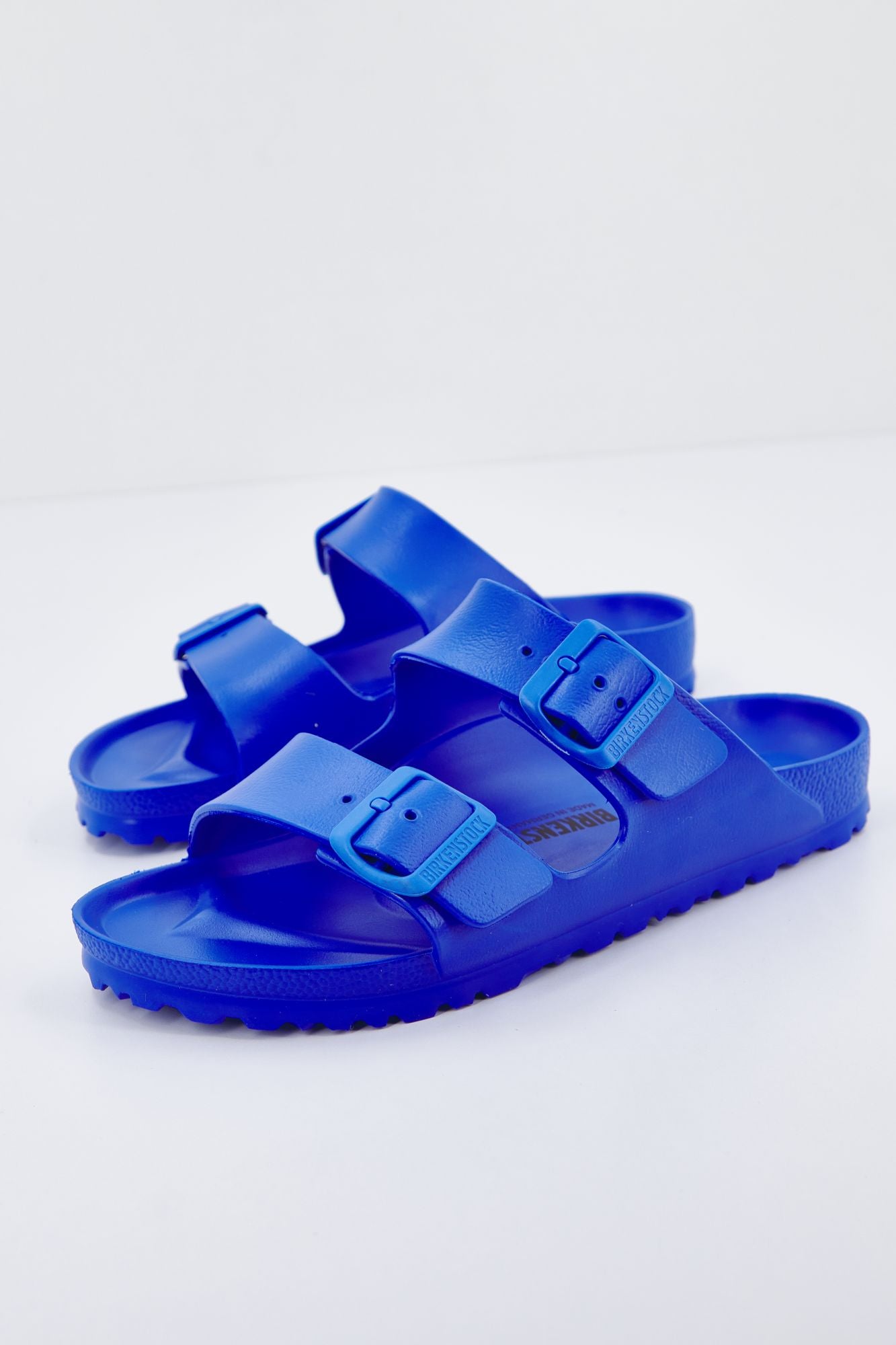 BIRKENSTOCK ARIZONA EVA en color AZUL (2)