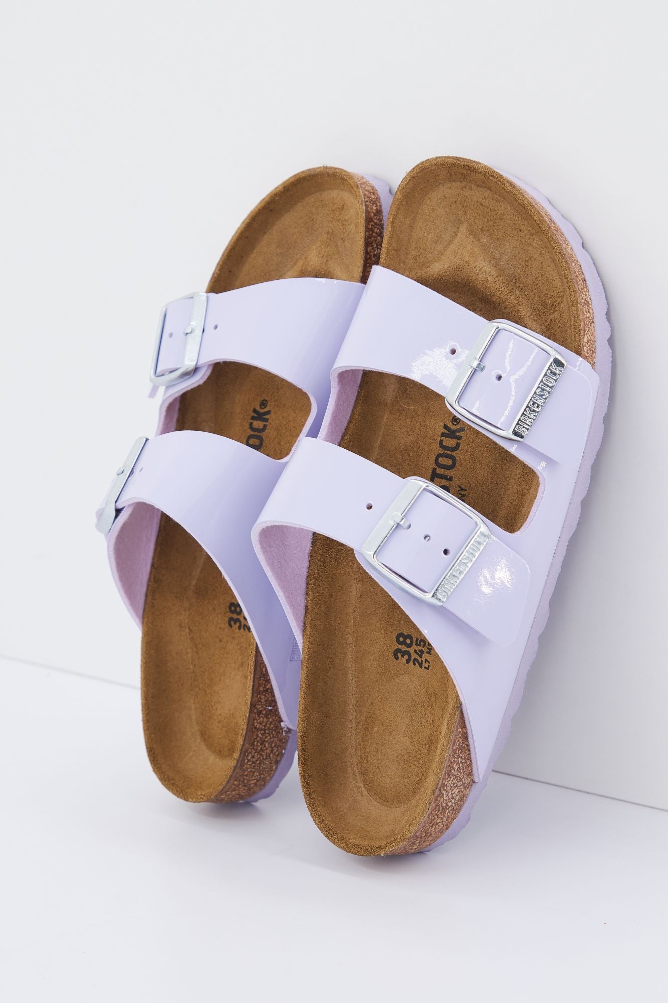 BIRKENSTOCK ARIZONA en color VIOLETA (1)