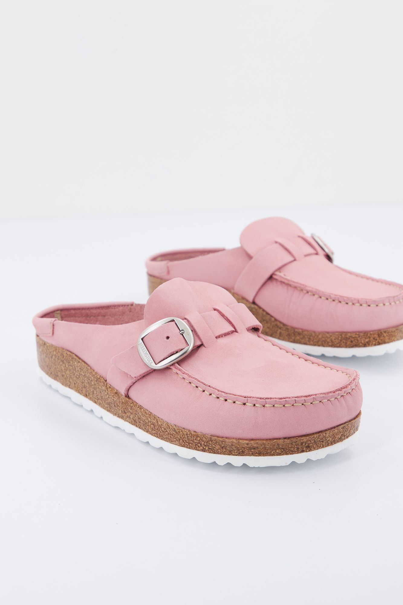 BIRKENSTOCK BUCKLEY NUBUK en color ROSA (2)
