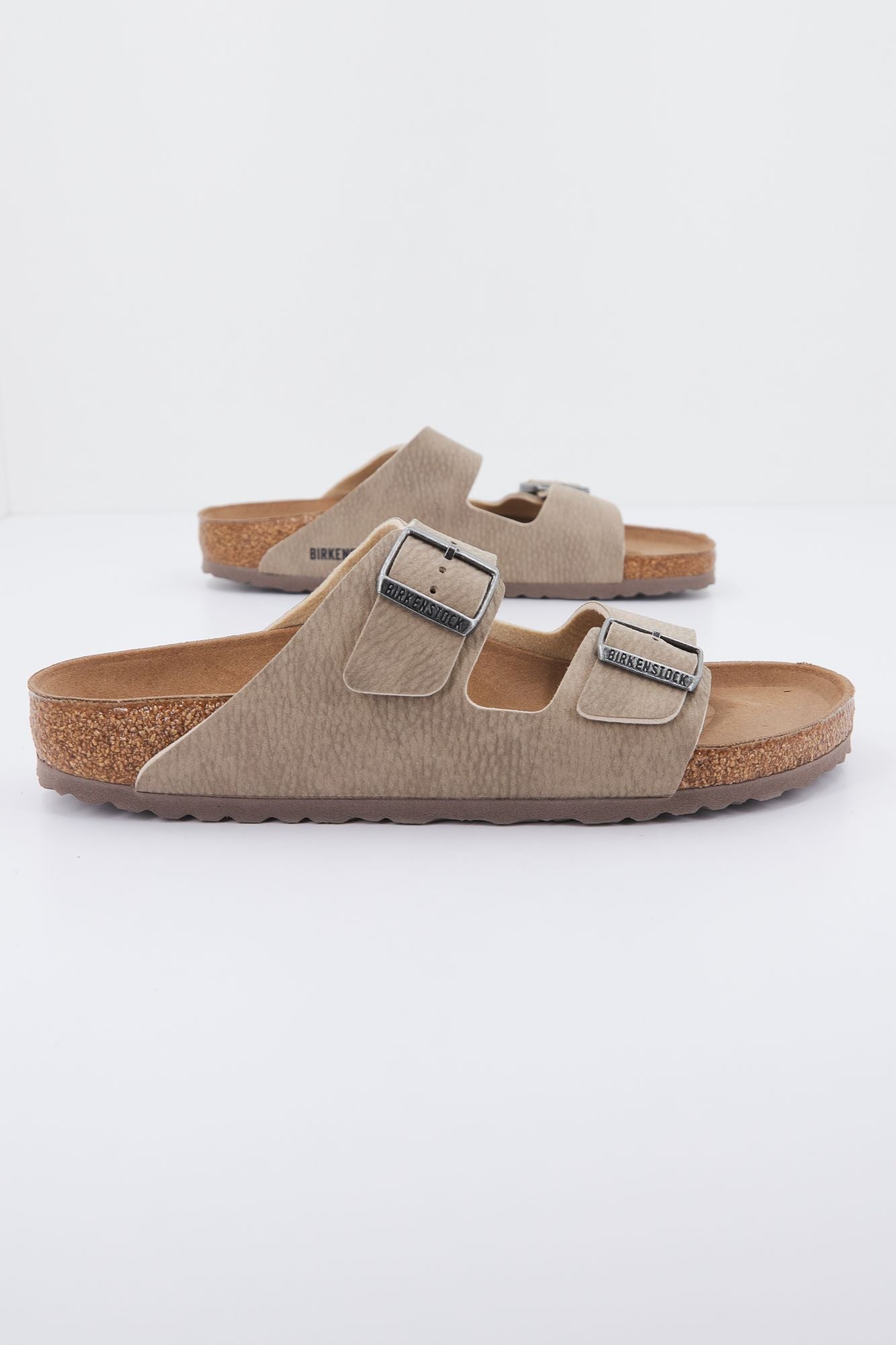 BIRKENSTOCK ARIZONA MF en color BEIS (2)
