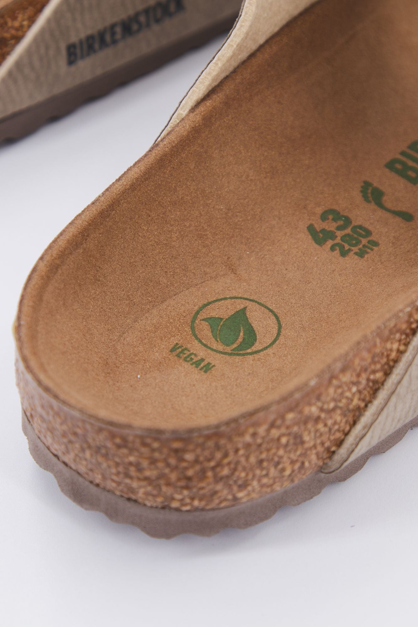 BIRKENSTOCK ARIZONA MF en color BEIS (4)