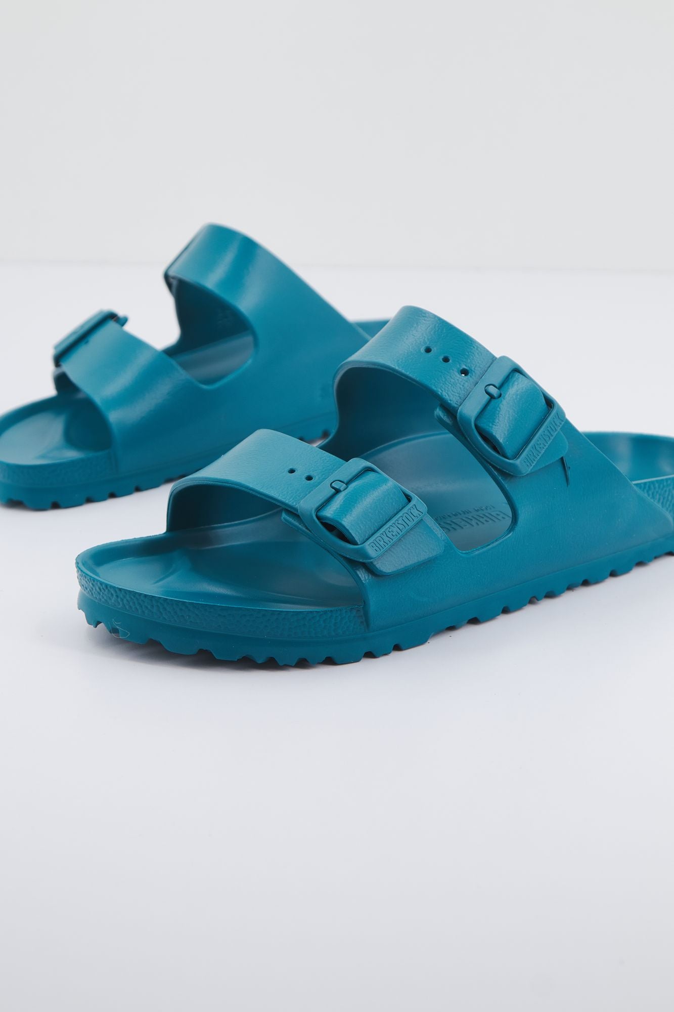 BIRKENSTOCK ARIZONA EVA en color AZUL (2)