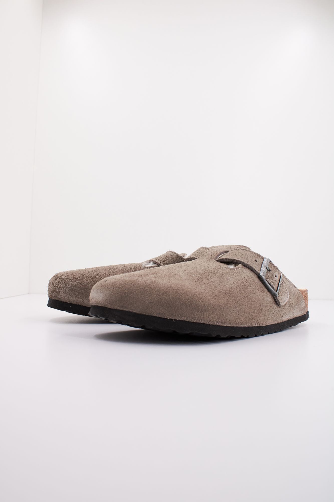 BIRKENSTOCK BOSTON VL en color GRIS (2)
