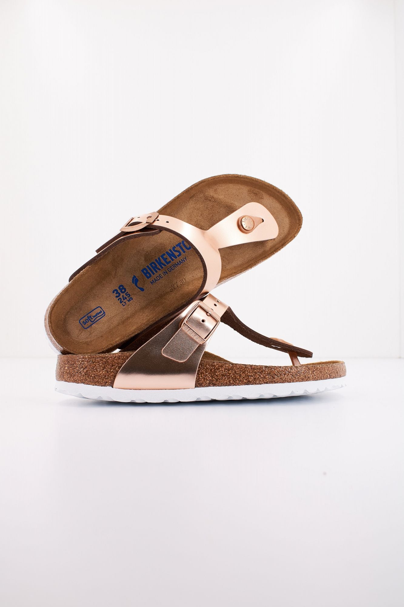 BIRKENSTOCK GIZEH NATURAL LEATHER en color BRONCE (4)