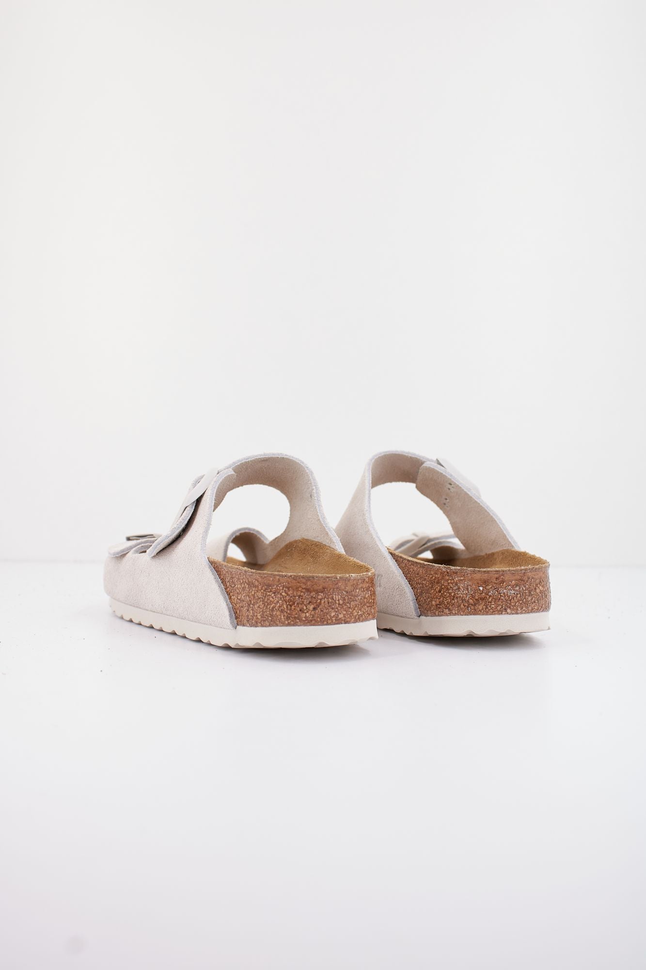 BIRKENSTOCK ARIZONA SUEDE LEATHER en color BEIS (3)