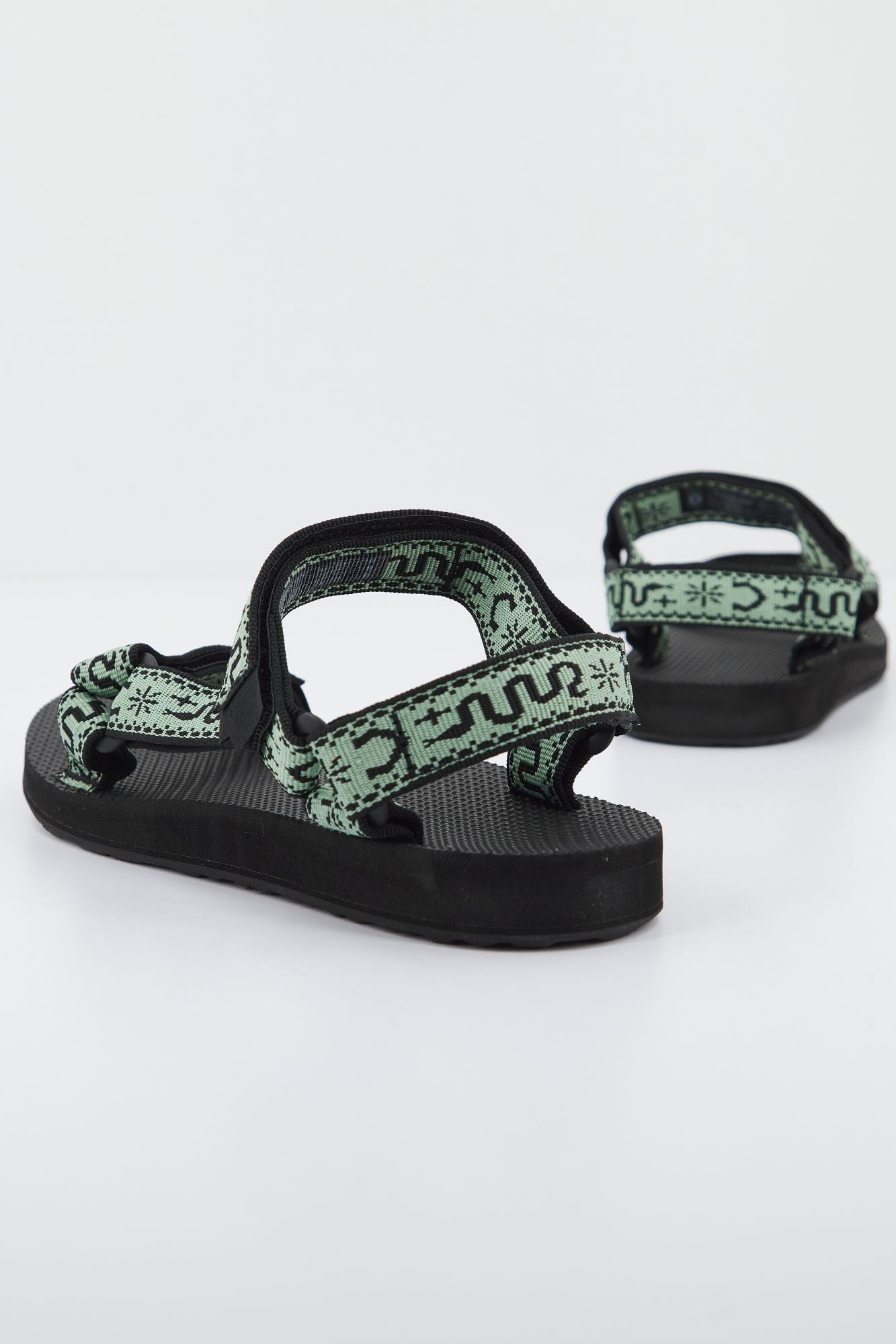 TEVA W ORIGINAL UNIVERSAL en color VERDE (4)