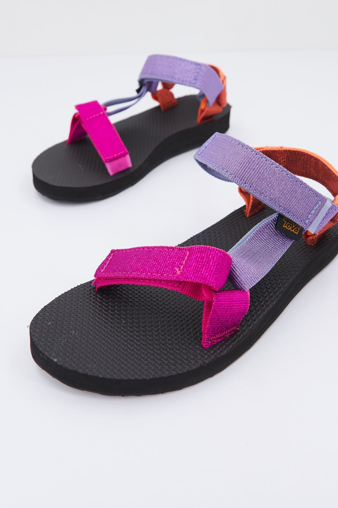 TEVA W ORIGINAL UNIVERS en color VIOLETA (2)