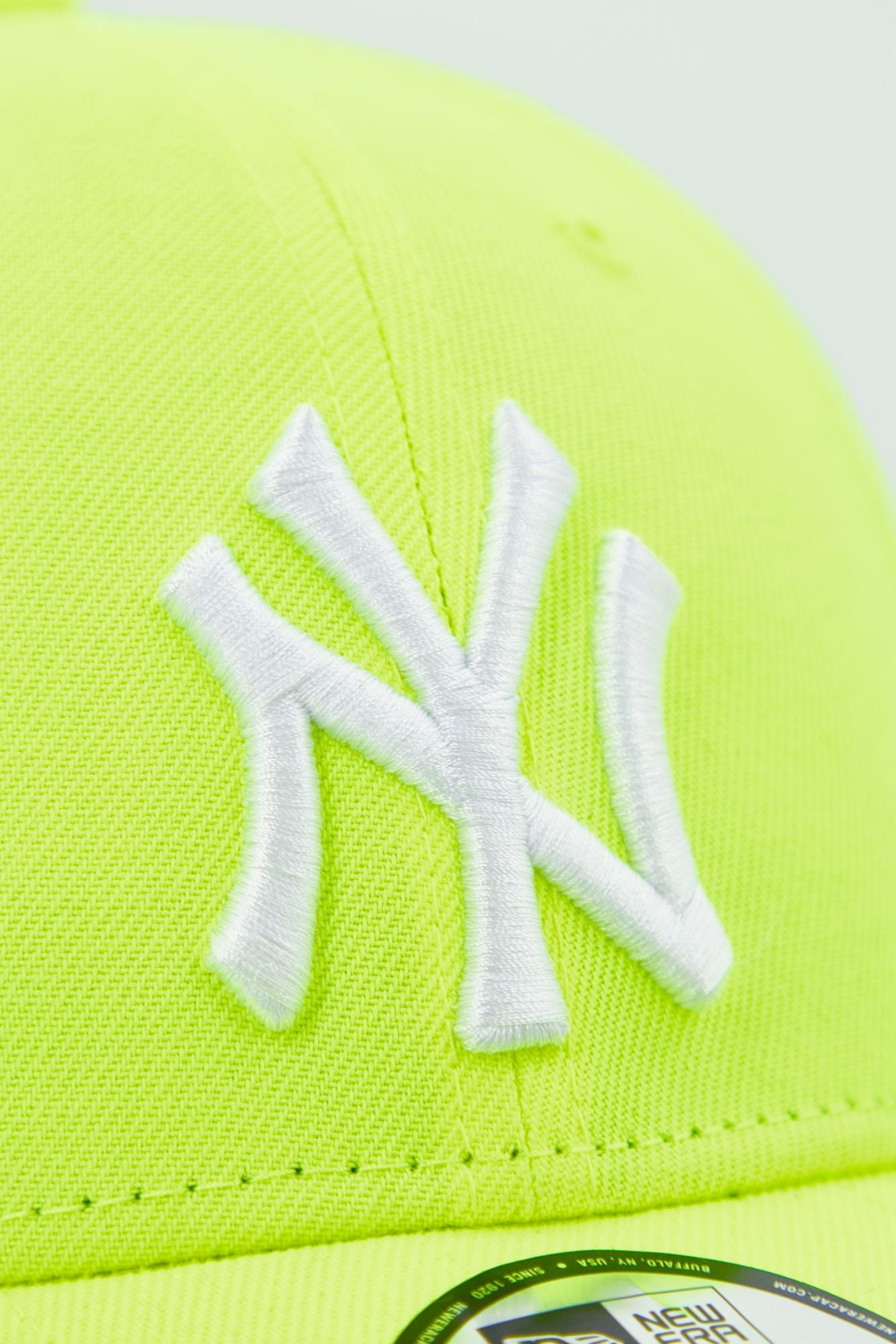 NEW ERA NEON PACK 9FORTY NEYYAN en color AMARILLO (4)