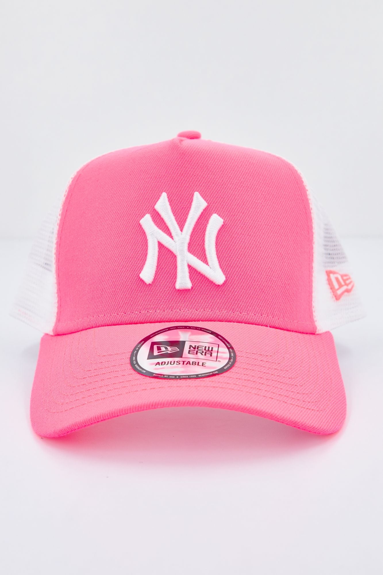 NEW ERA TONAL MESH TRUCKER NEYYAN en color ROSA (1)