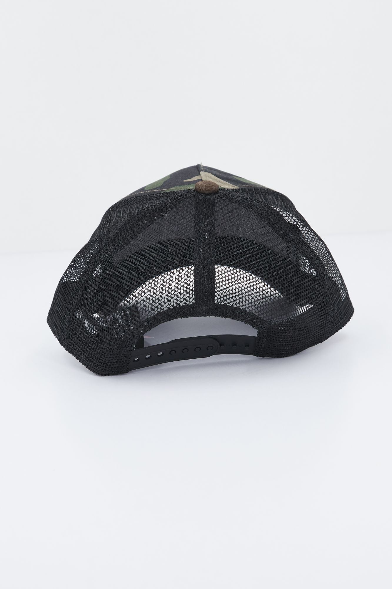 NEW ERA CLEAN TRUCKER NEYYAN en color VERDE (3)