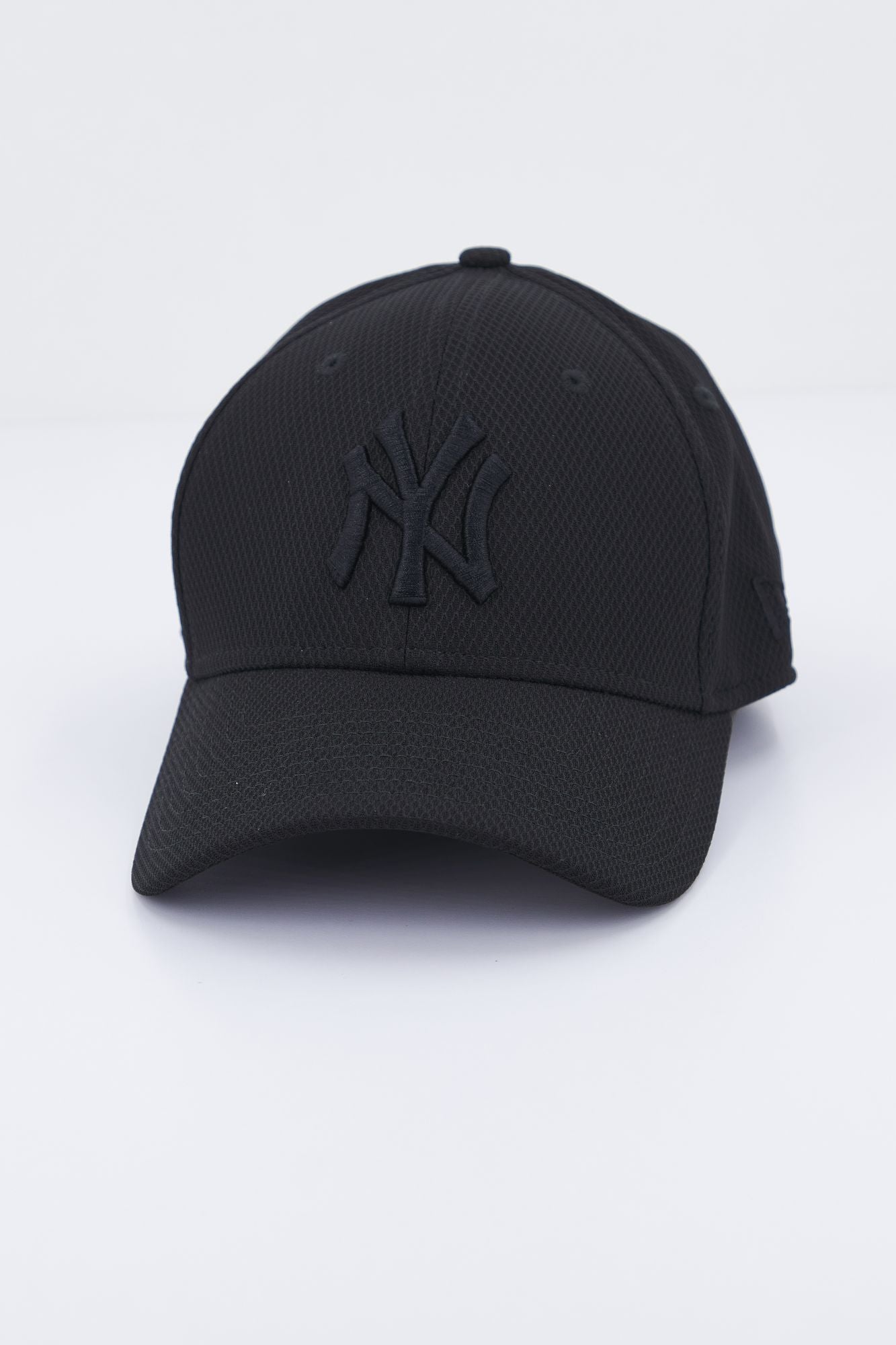NEW ERA DIAMOND ERA 3930 NEYYAN en color NEGRO (1)