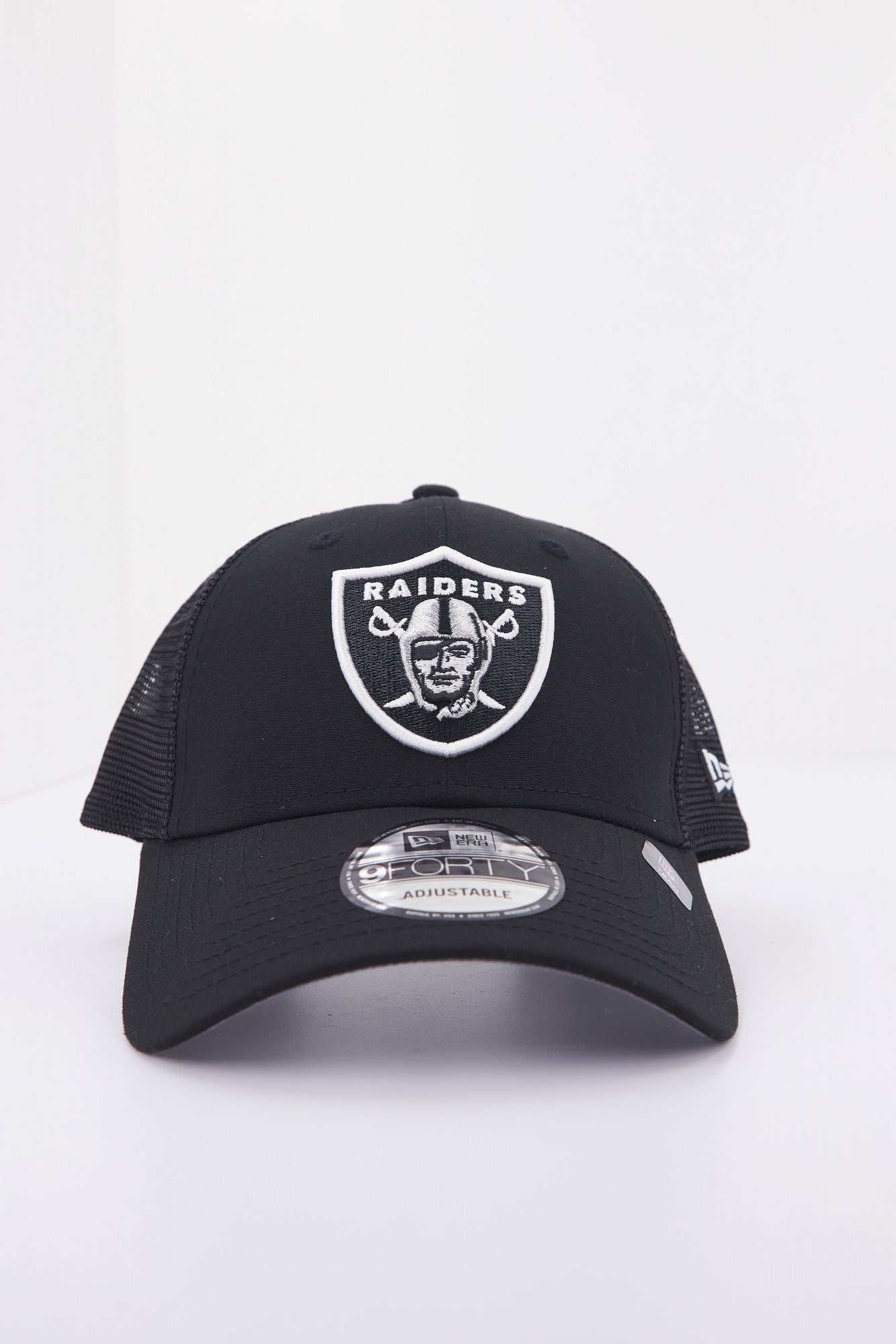 NEW ERA HOME FIELD 9FORTY TRUCKER en color NEGRO (1)