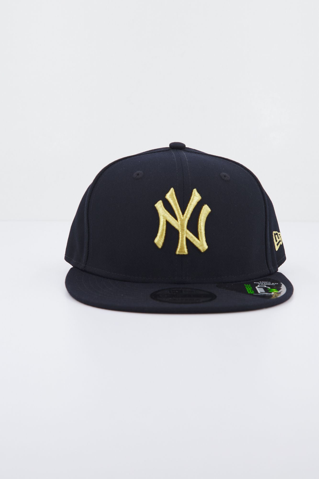 NEW ERA METALLIC LOGO 9FIFTY NEYYA en color AZUL (1)