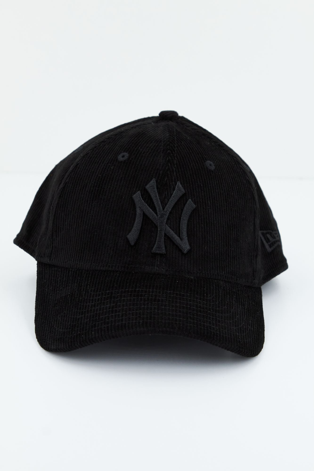 NEW ERA CORD 39THIRTY NEYYAN en color NEGRO (1)