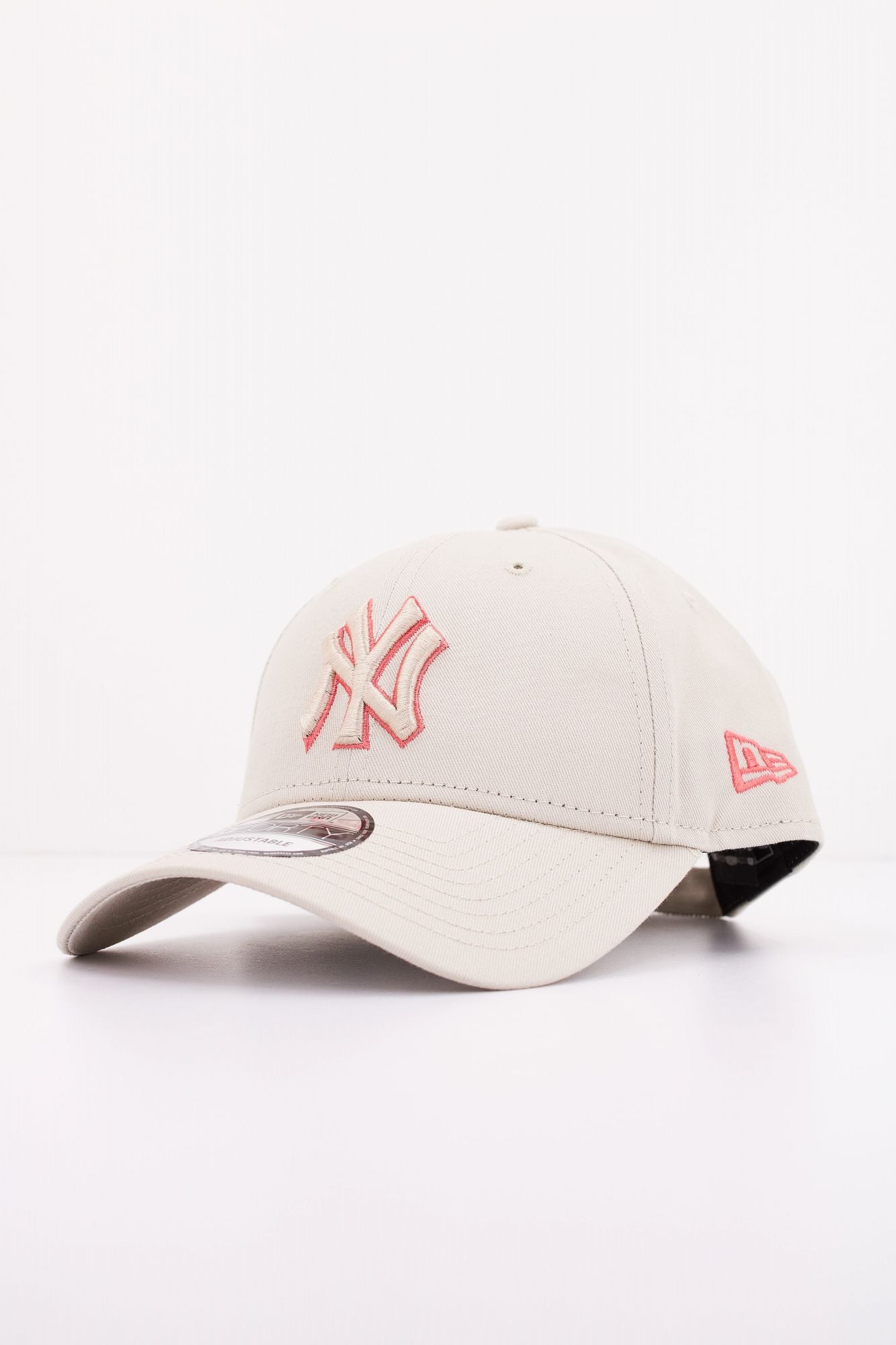 NEW ERA TEAM OUTLINE 9FORTY en color BEIS (2)