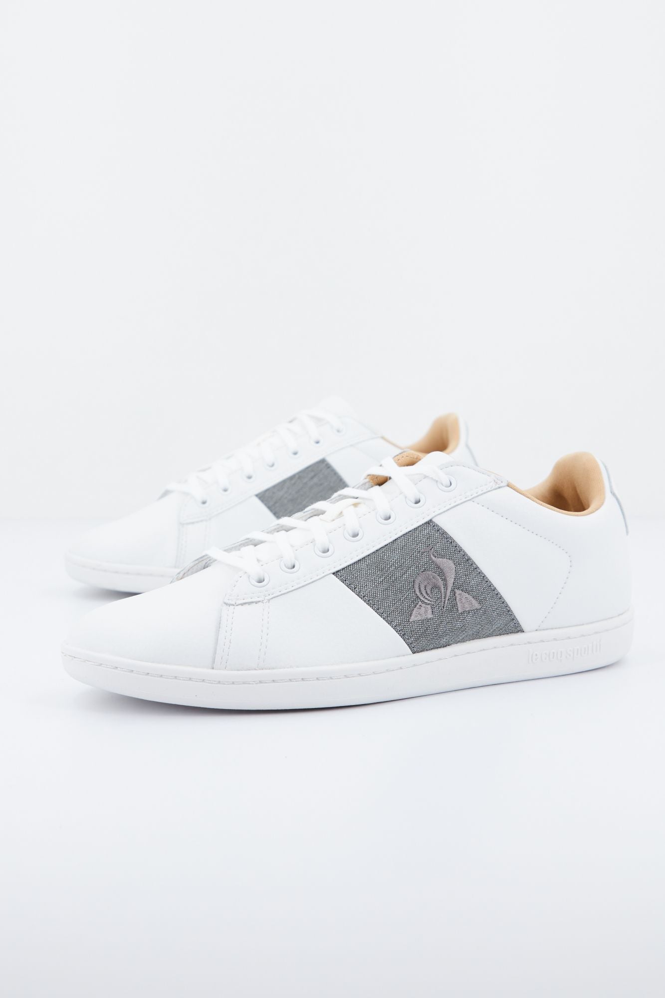 LE COQ SPORTIF COURTCLASSIC en color BLANCO (2)