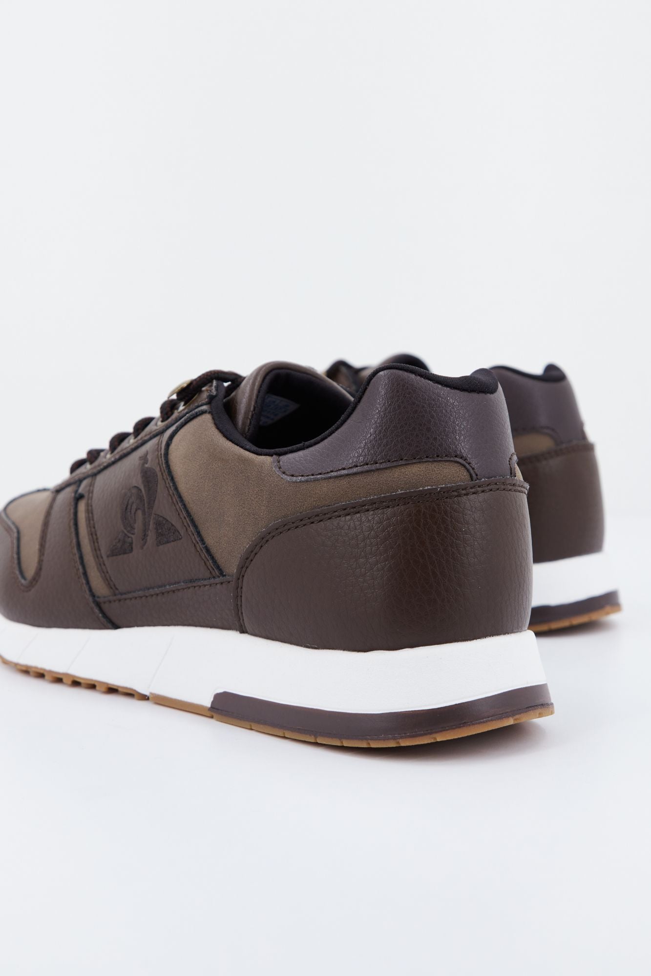 LE COQ SPORTIF JAZY CLASSIC AUTOMNE en color MARRON (3)
