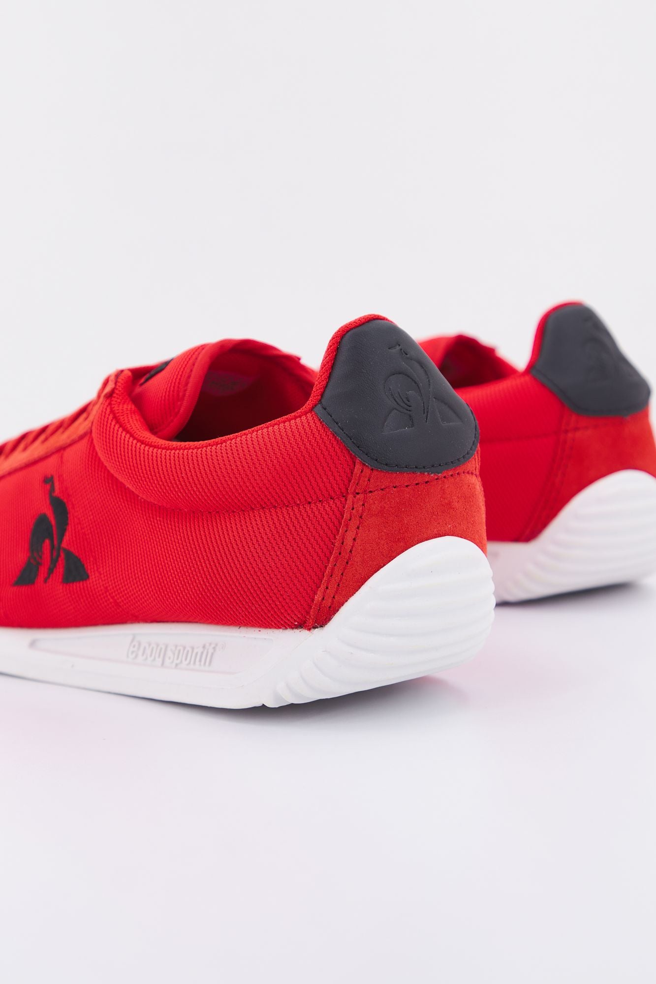 LE COQ SPORTIF QUARTZ SPORT en color ROJO (3)