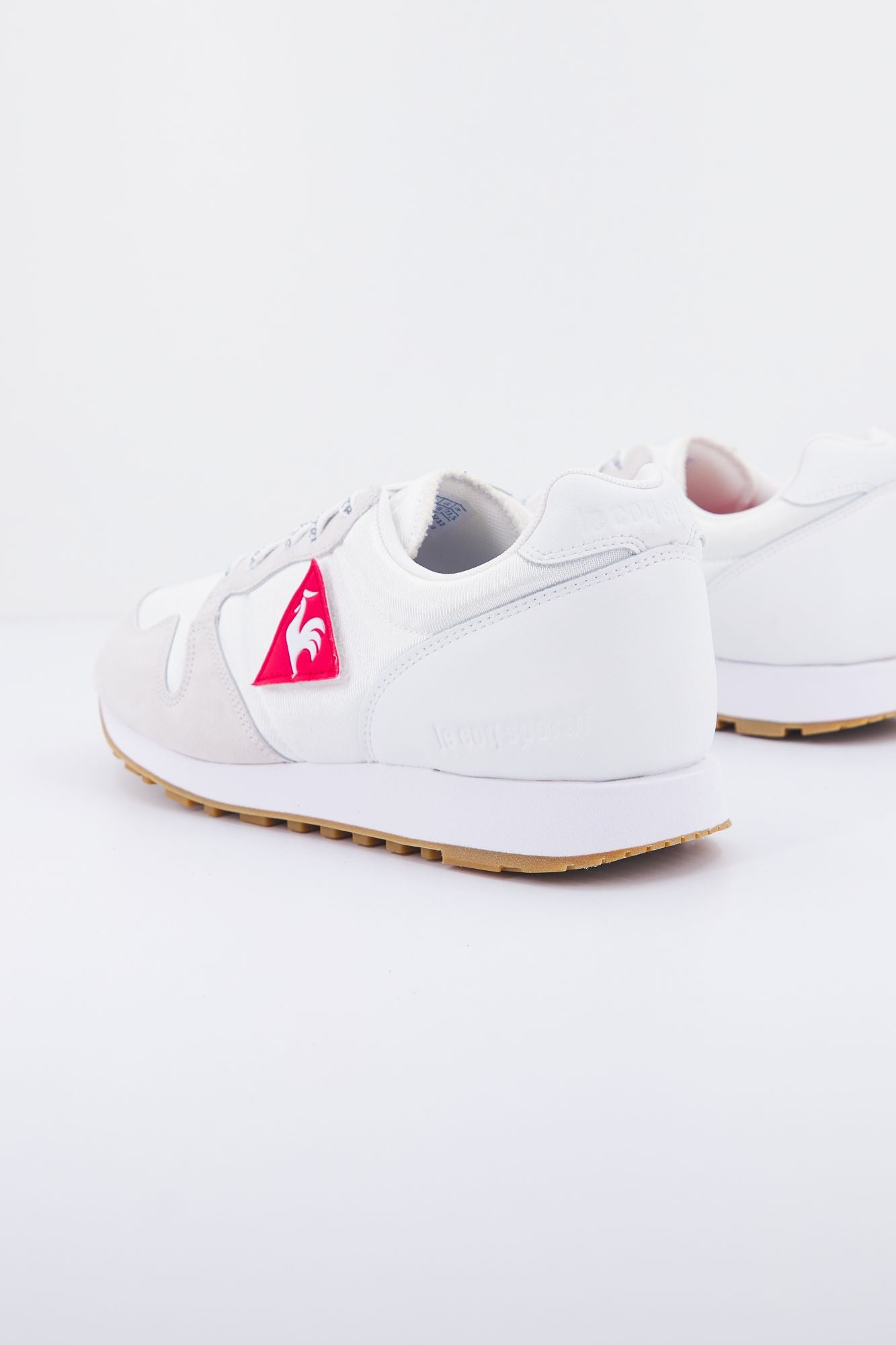 LE COQ SPORTIF OMEGA x OTH MIF en color BLANCO (3)
