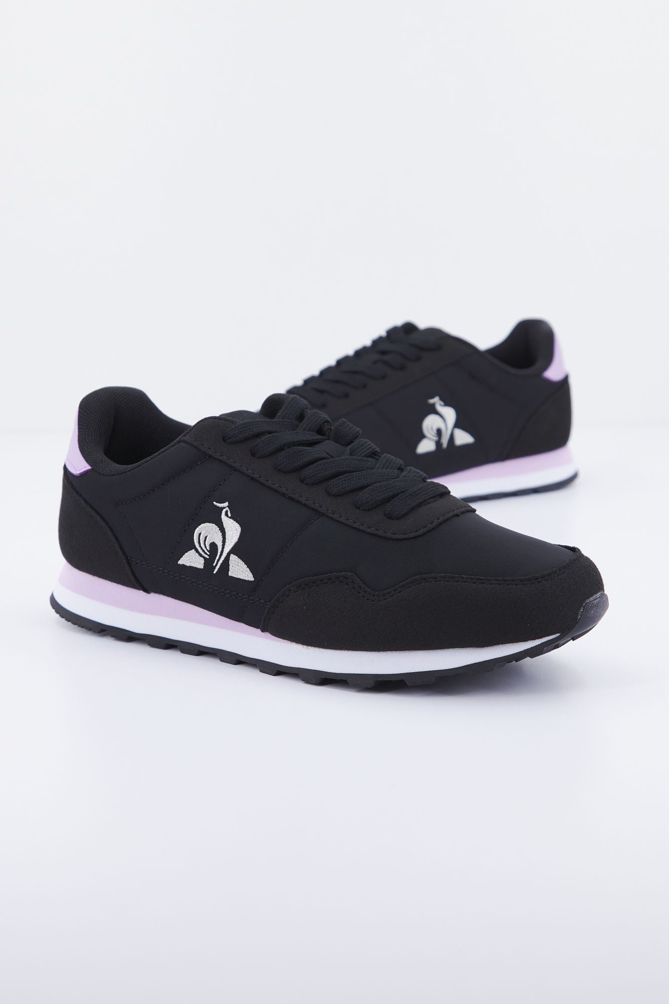 LE COQ SPORTIF ASTRA W en color NEGRO (2)