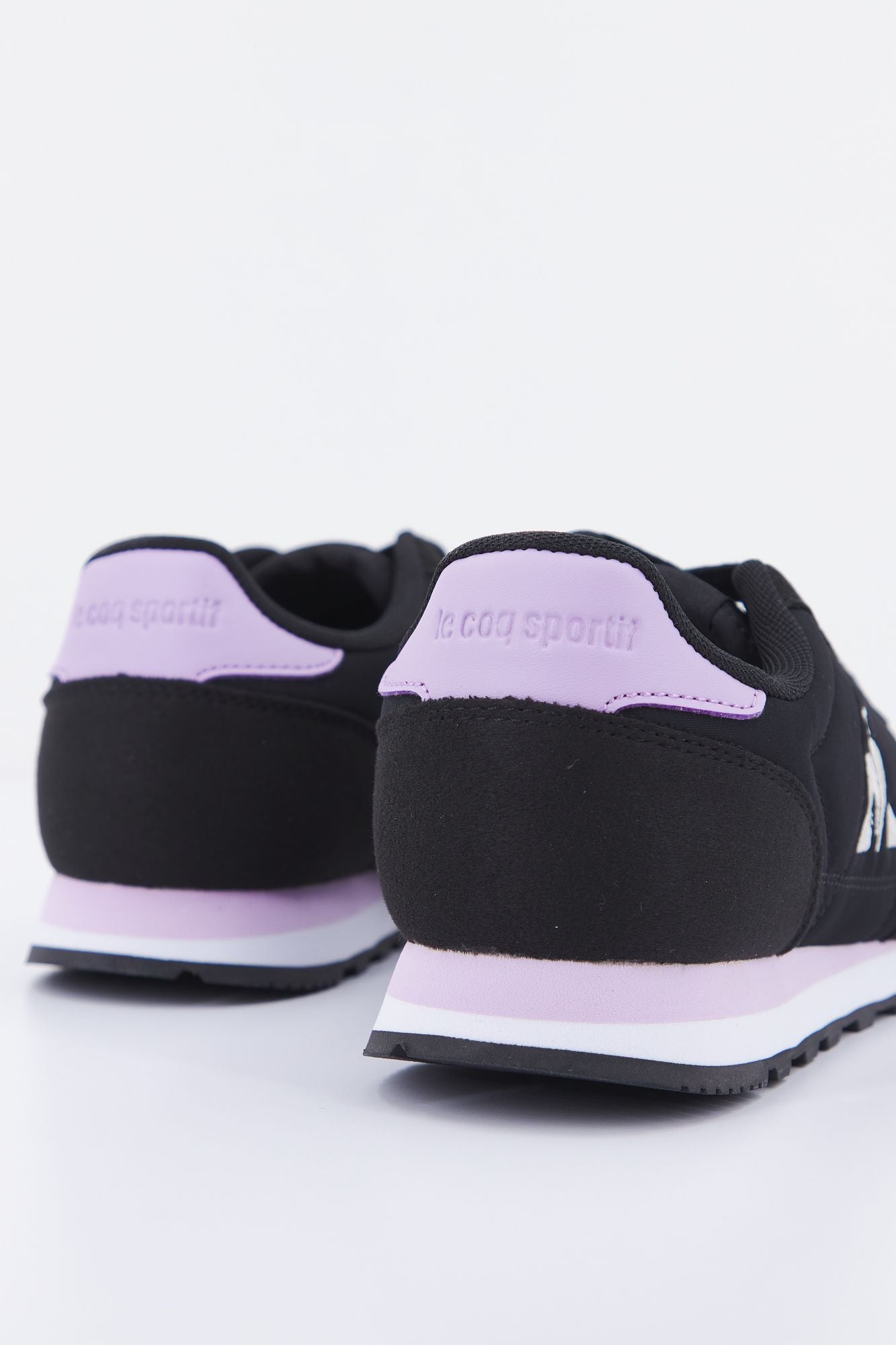 LE COQ SPORTIF ASTRA W en color NEGRO (3)