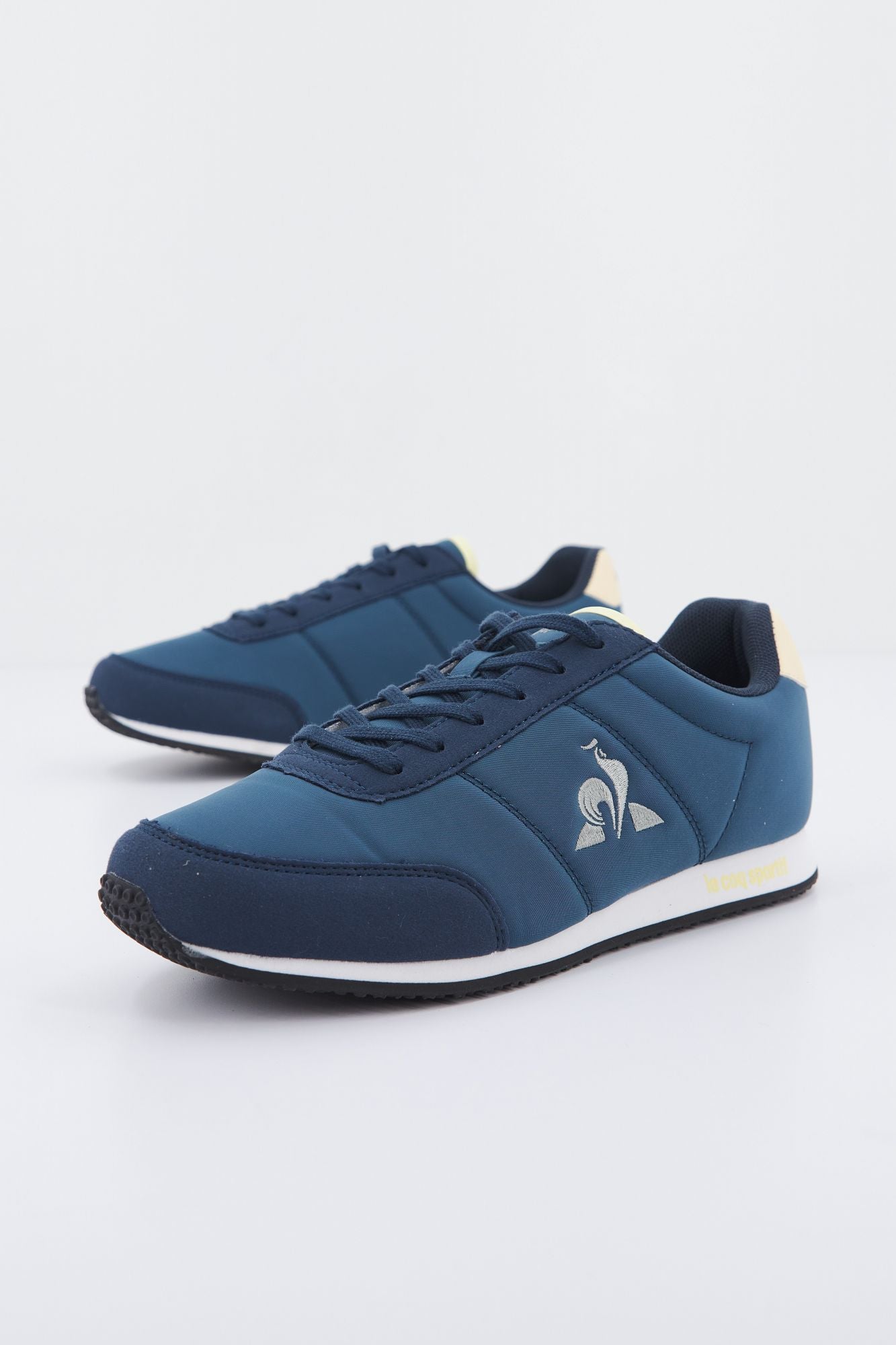 LE COQ SPORTIF RACERONE W METALLIC en color AZUL (1)