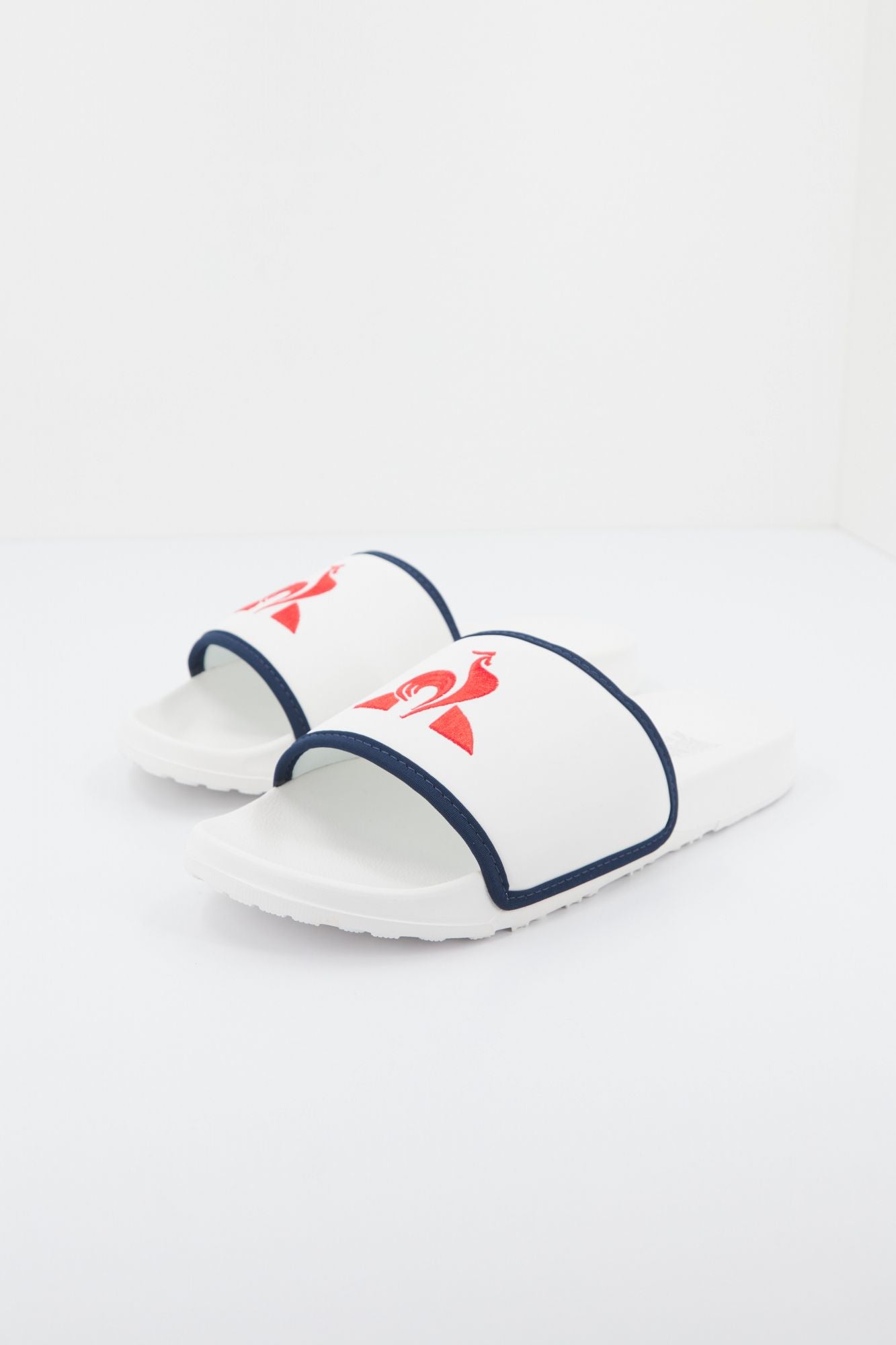 LE COQ SPORTIF SLIDE BINDING en color BLANCO (3)