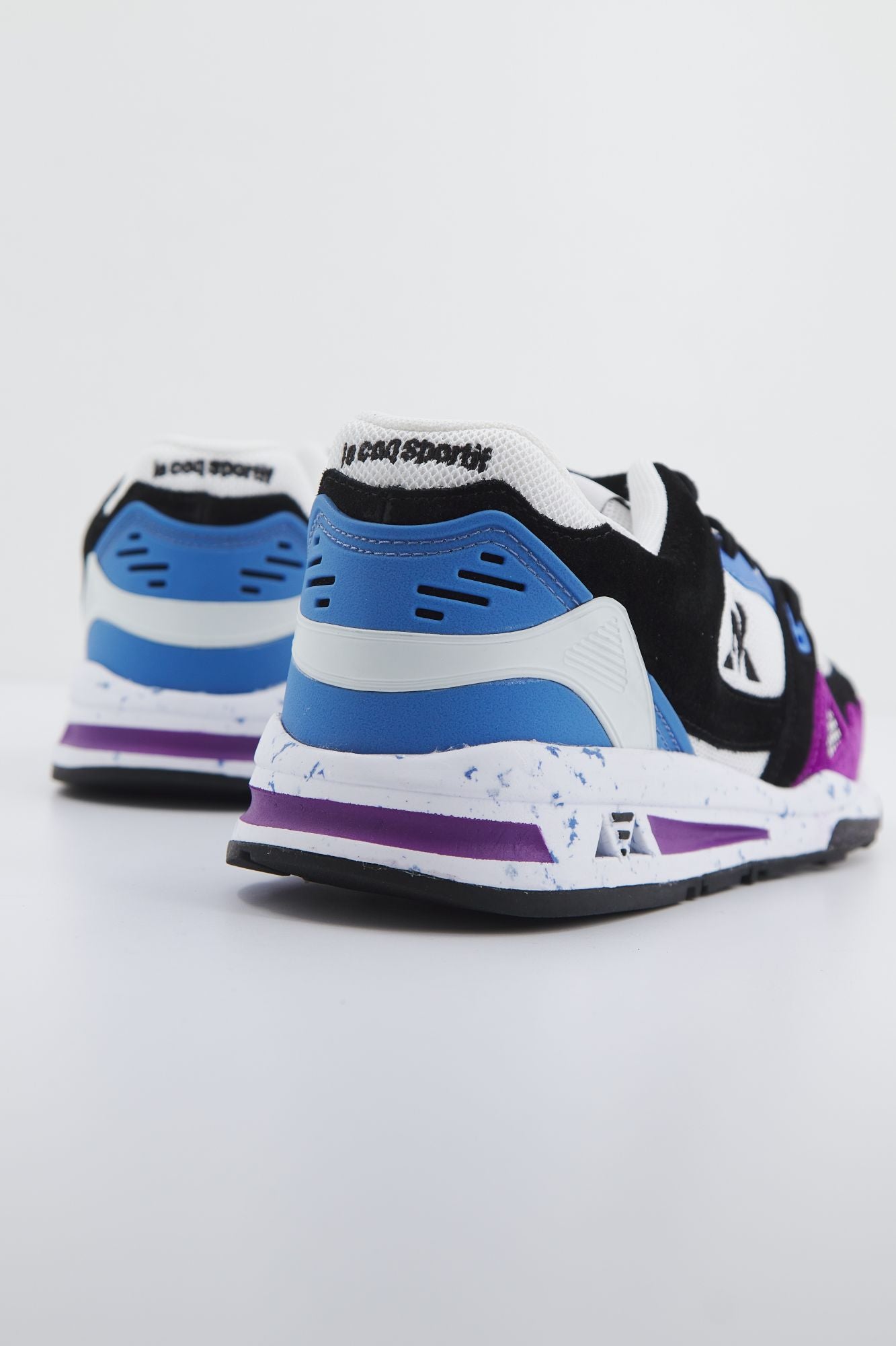 LE COQ SPORTIF LCS R1000 W NINETIES en color BLANCO (3)