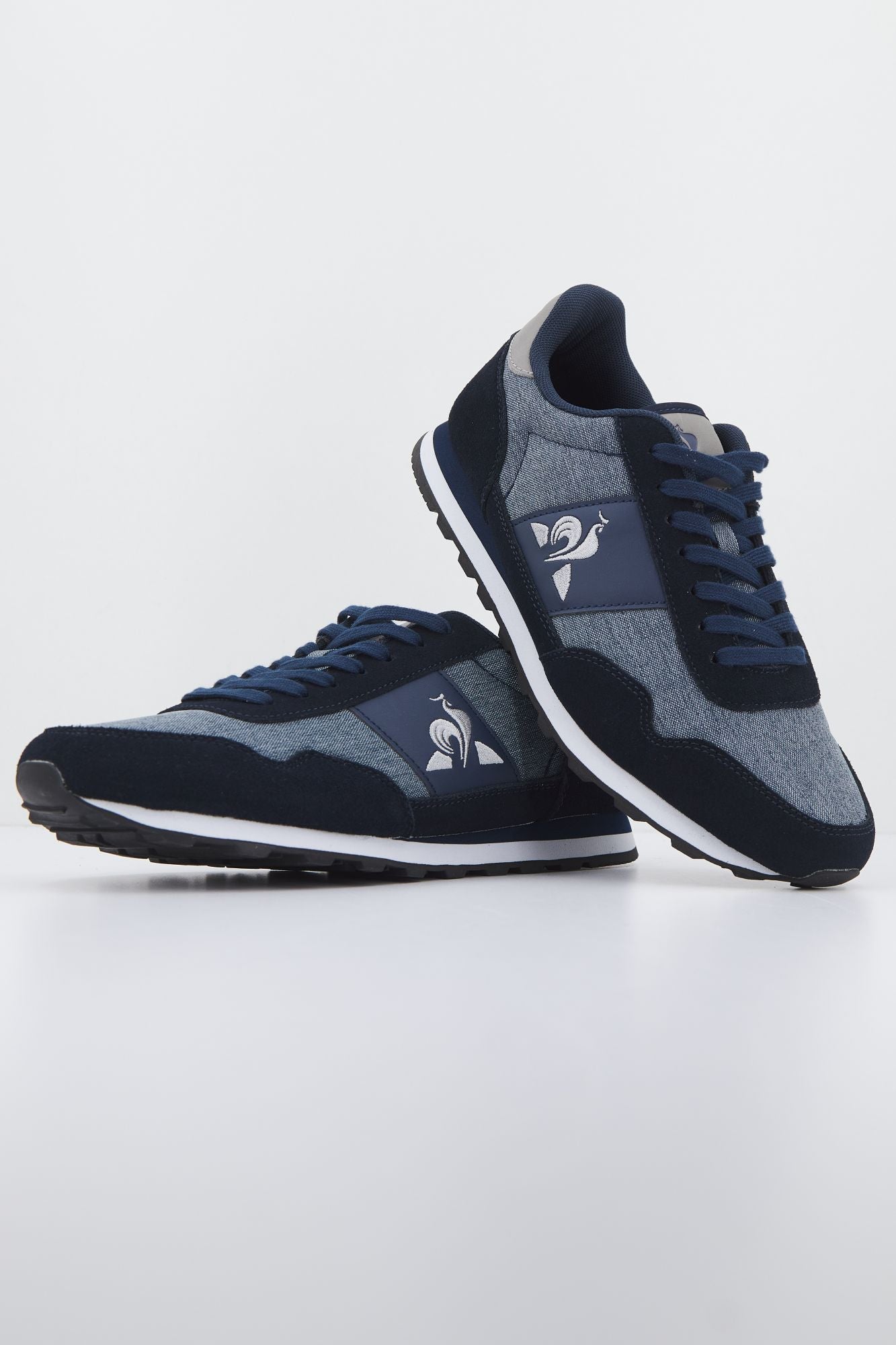 LE COQ SPORTIF ASTRA CLASSIC en color AZUL (1)