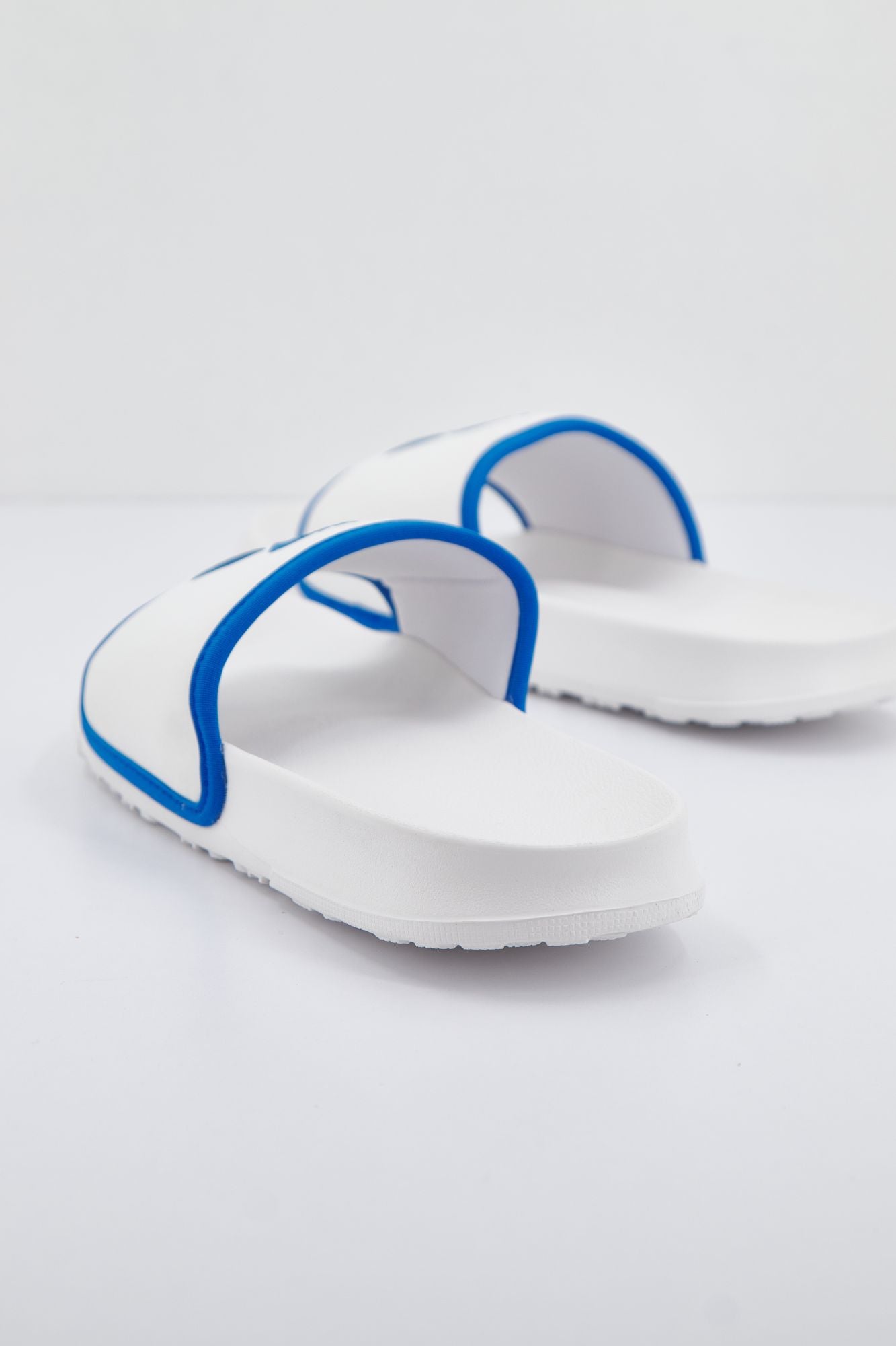 LE COQ SPORTIF SLIDE BINDING en color BLANCO (3)