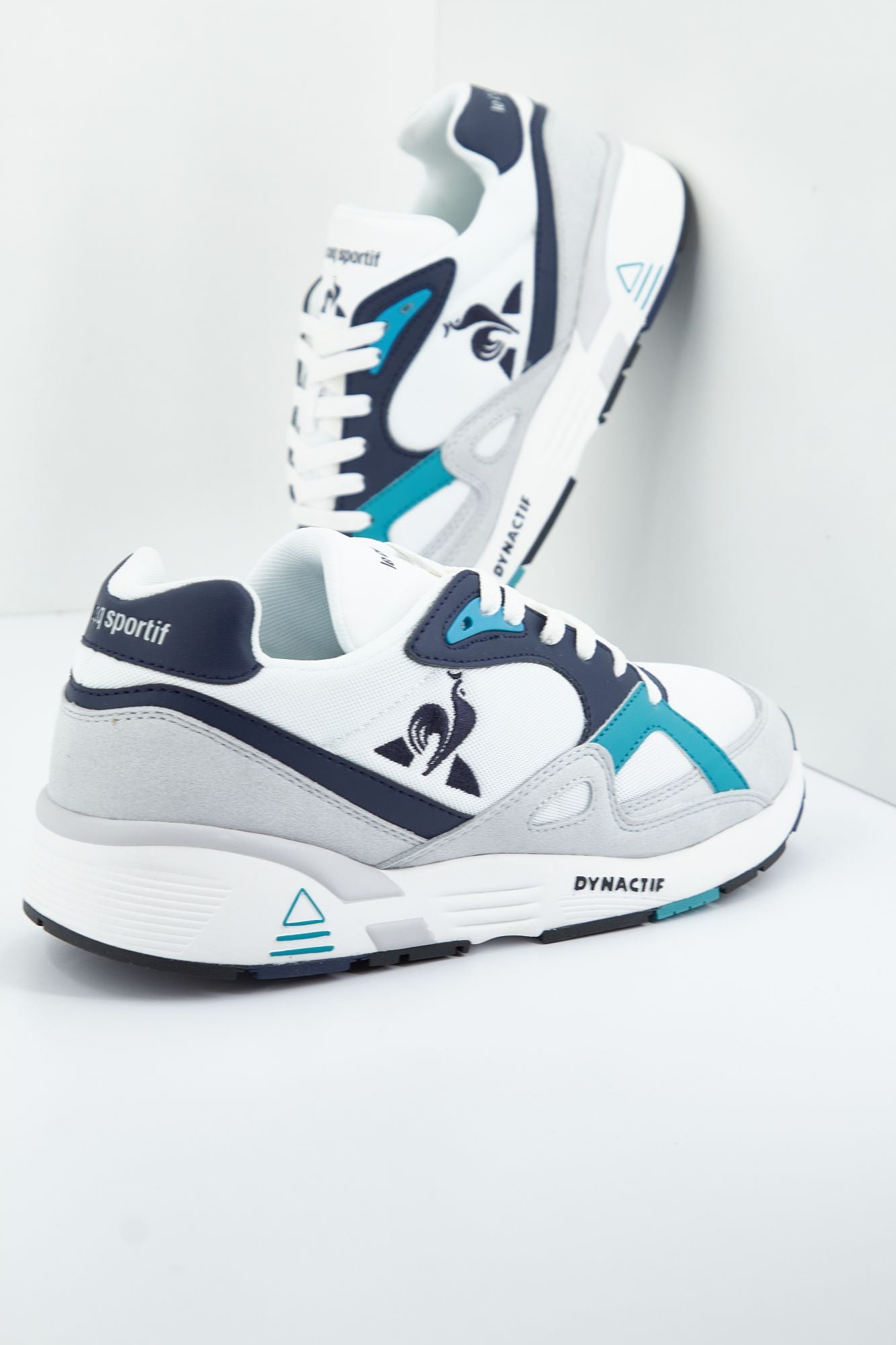 LE COQ SPORTIF R850 SPORT OG en color BLANCO (2)
