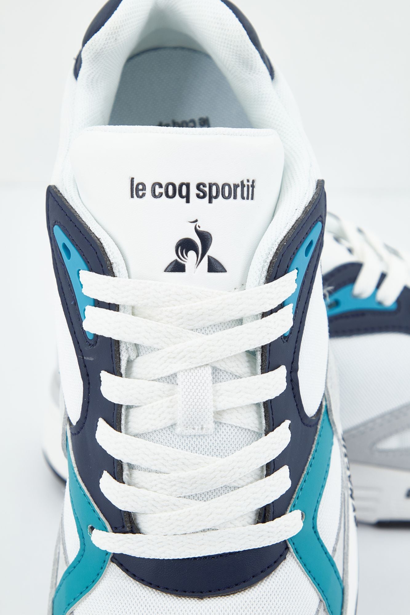 LE COQ SPORTIF R850 SPORT OG en color BLANCO (4)