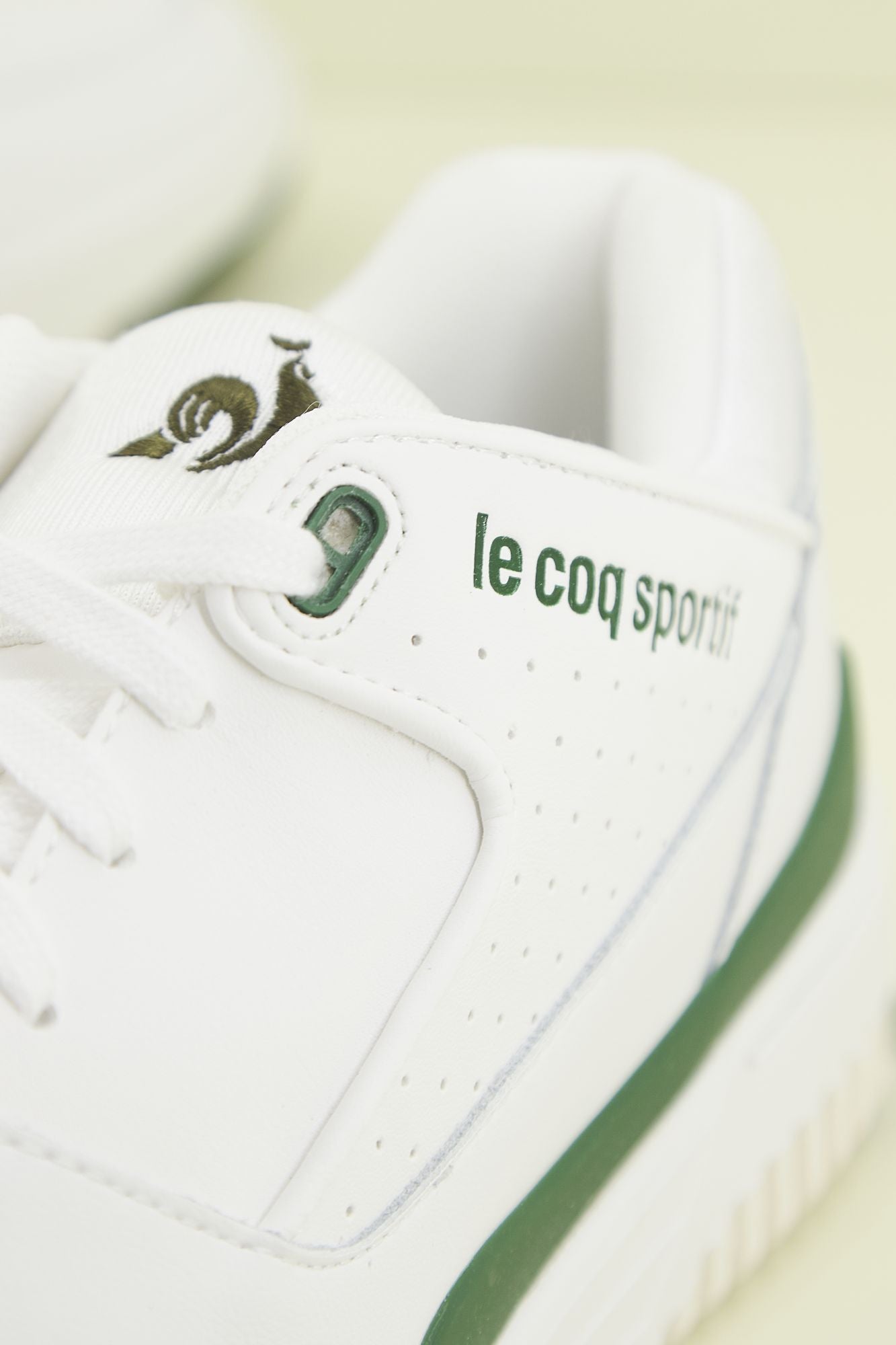 LE COQ SPORTIF LCS T1000 en color BLANCO (4)