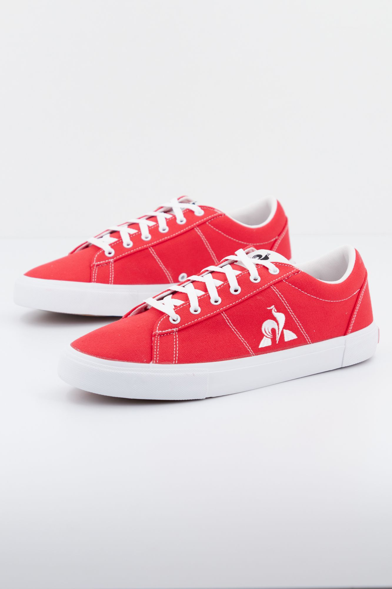 LE COQ SPORTIF VERDON PLUS en color ROJO (1)