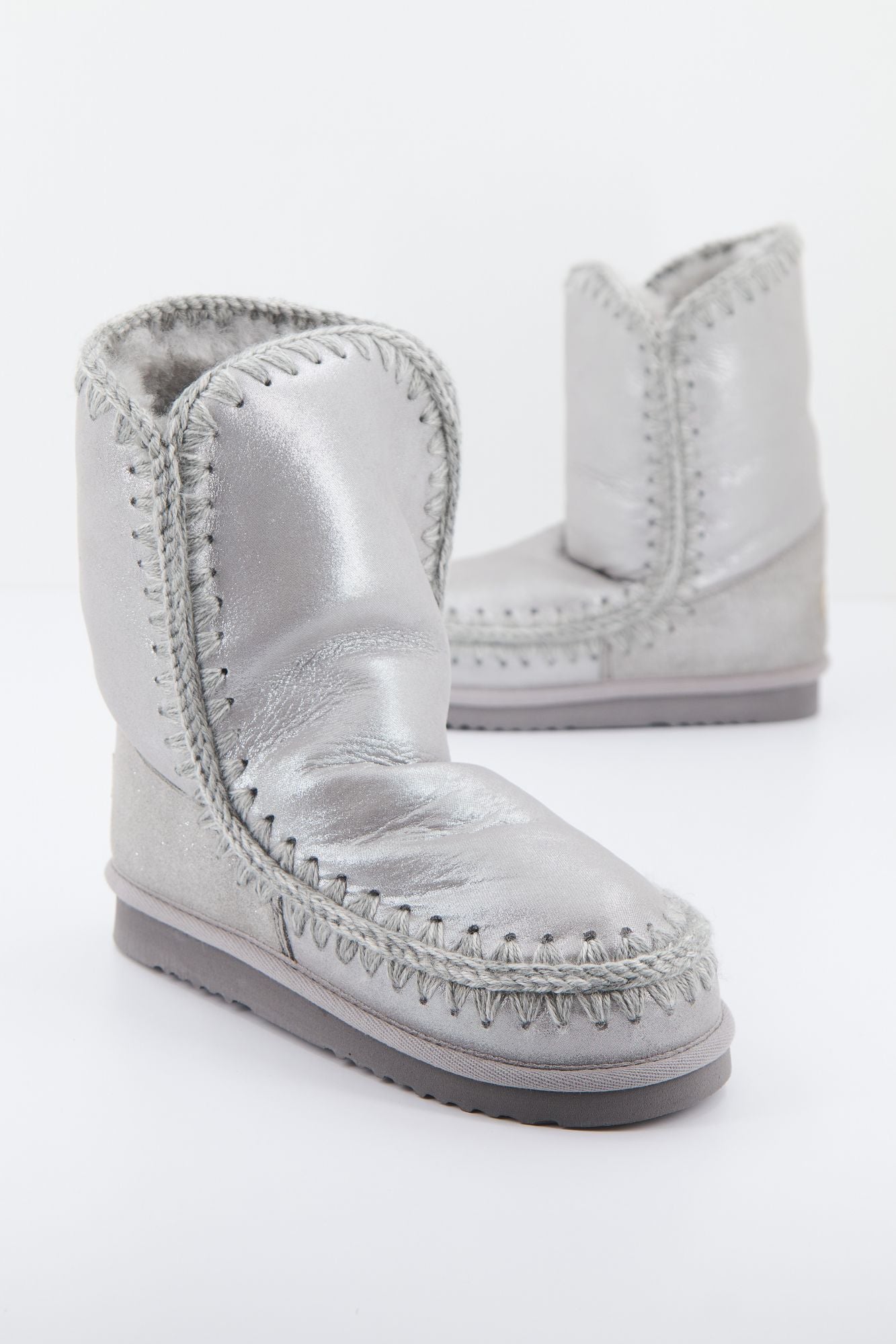 MOU ESKIMO BOOT en color PLATA (1)