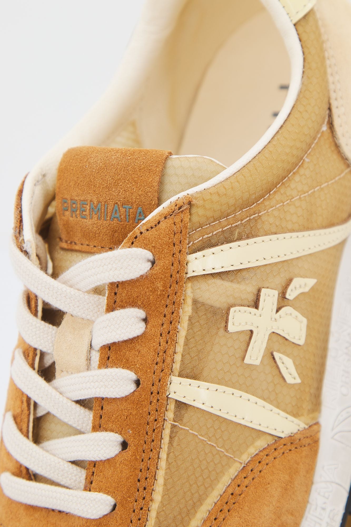 PREMIATA JOHNLOWD 5784 en color MARRON (4)