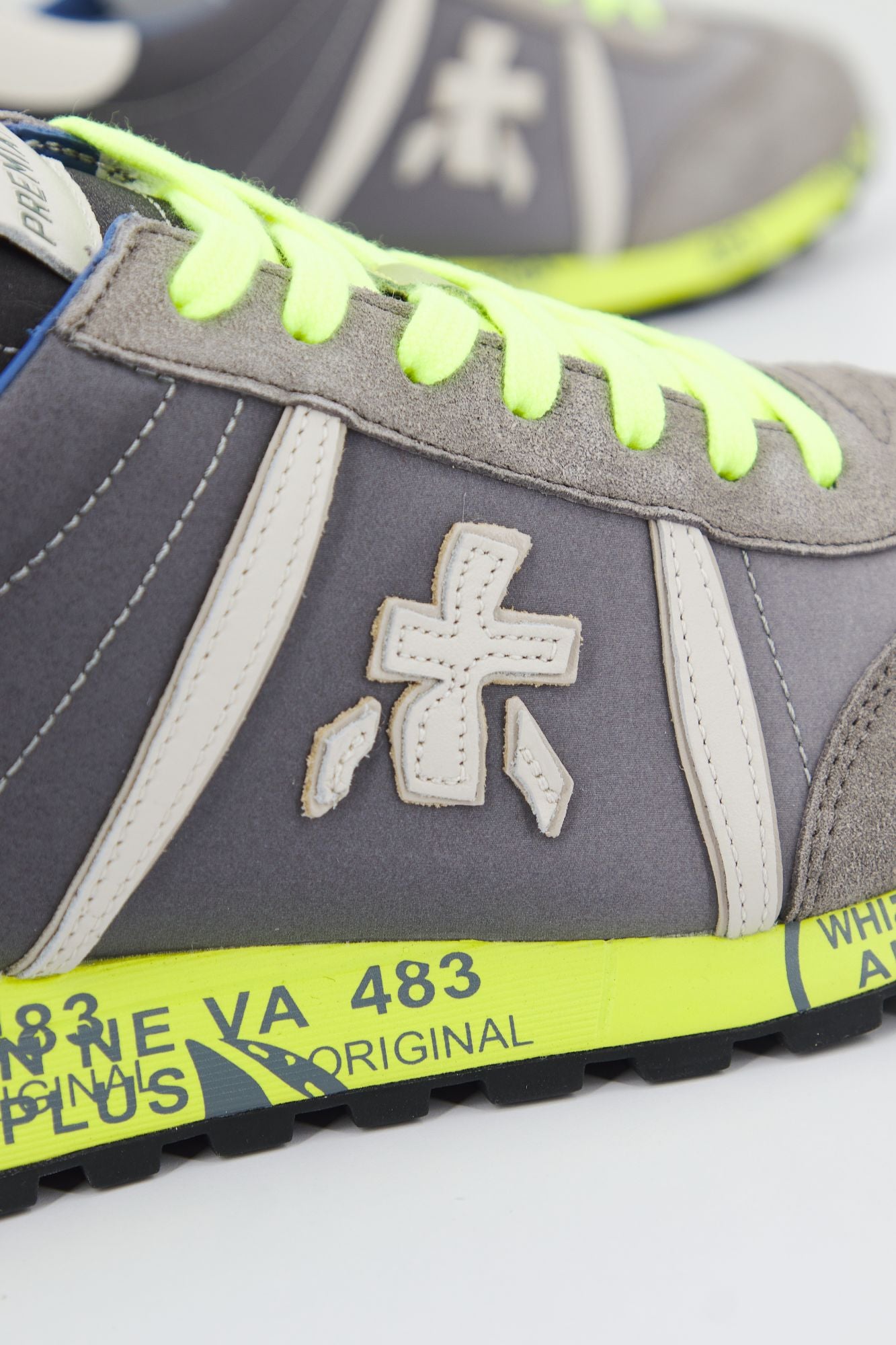 PREMIATA LUCY 1313E en color GRIS (3)