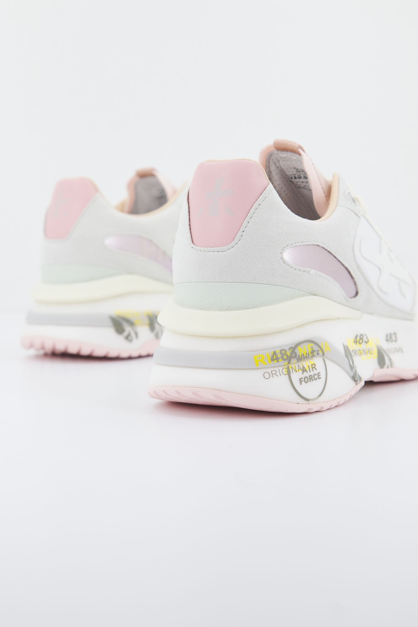 PREMIATA MOERUND en color BLANCO (3)