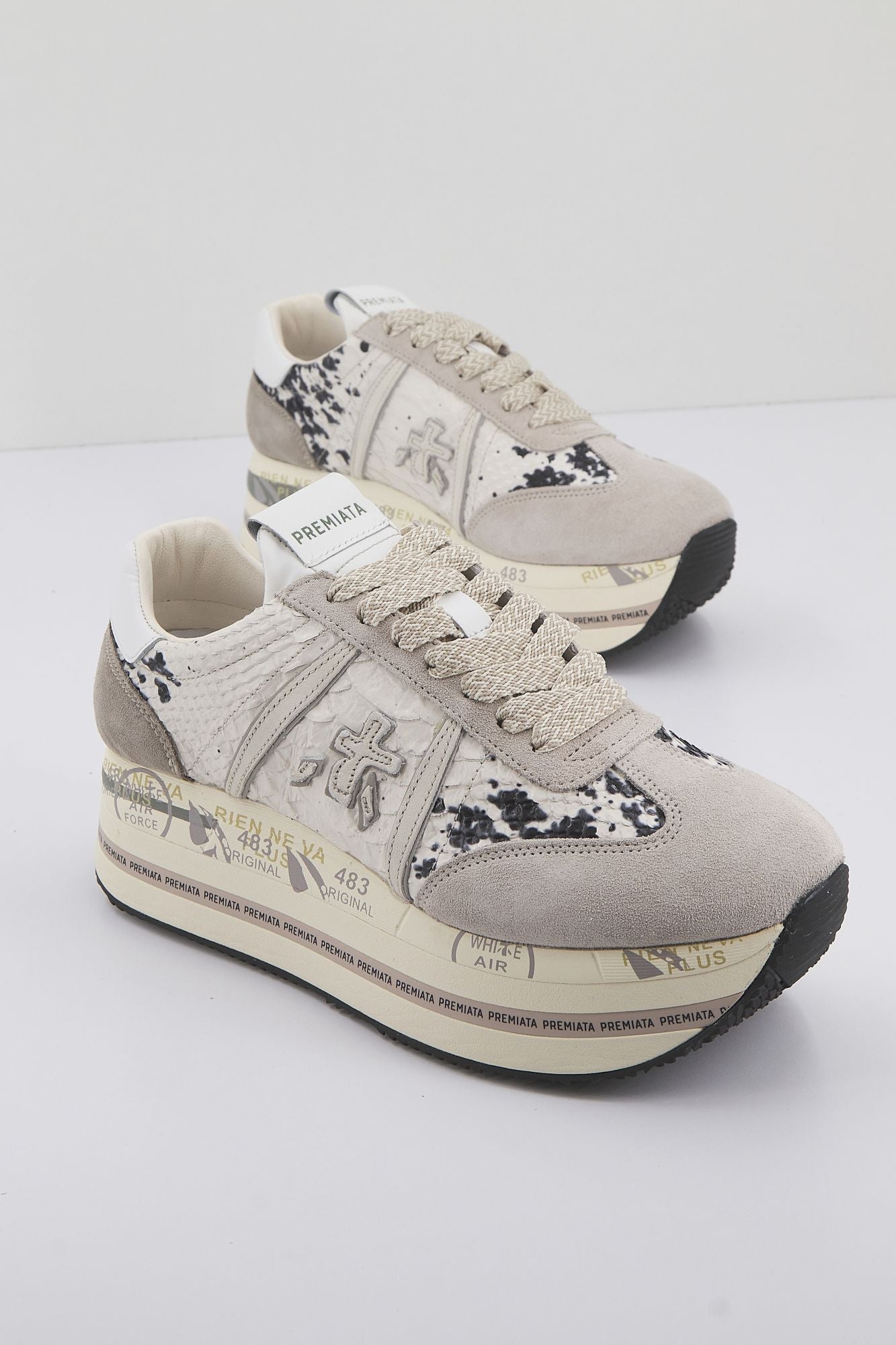 PREMIATA BETH 649 en color BEIS (2)