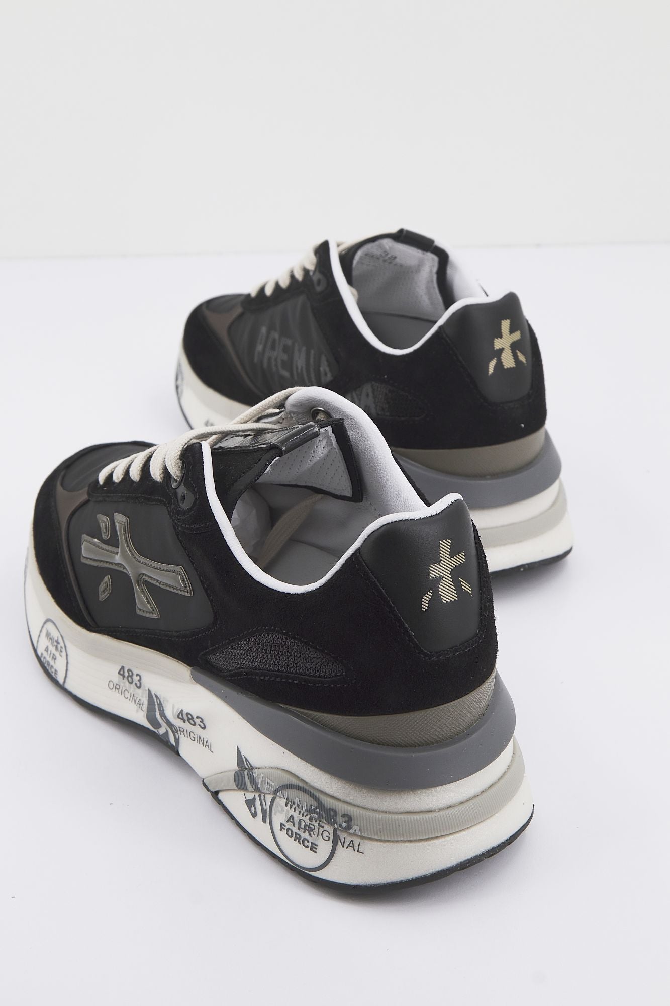 PREMIATA MOERUND 6443 en color NEGRO (3)