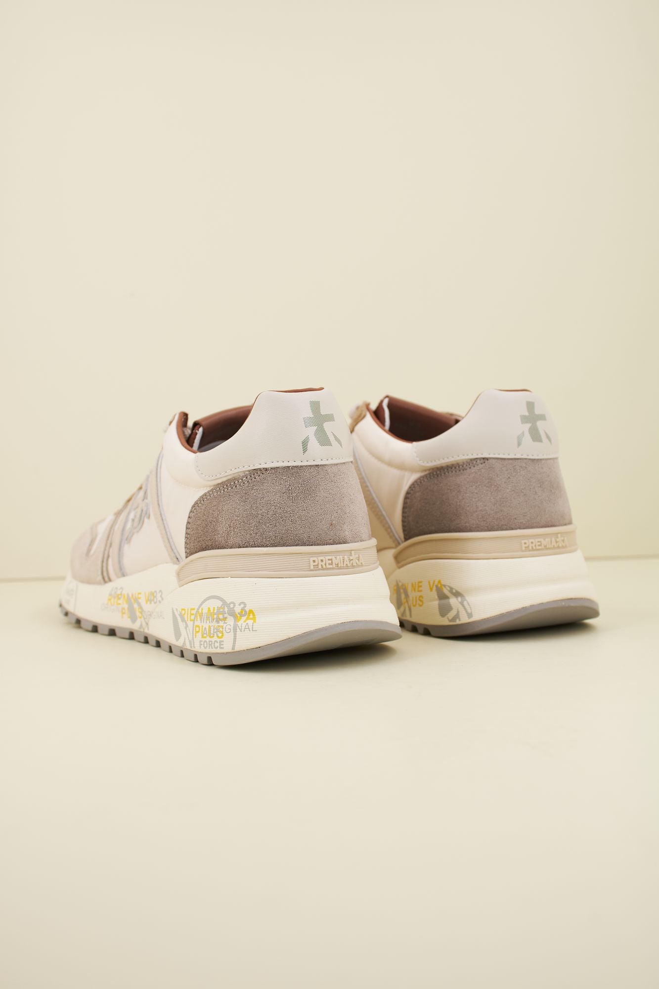 PREMIATA LANDER en color BEIS (3)