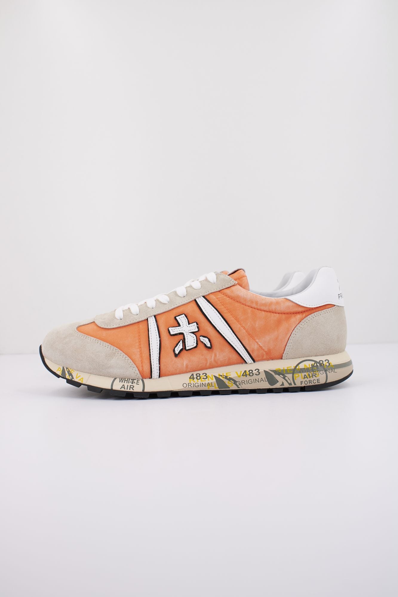 PREMIATA LUCY en color NARANJA (1)