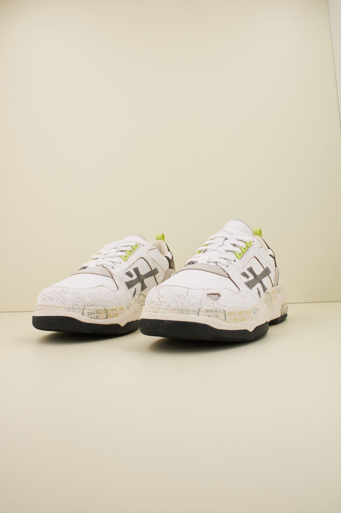 PREMIATA DRAKE en color BLANCO (2)
