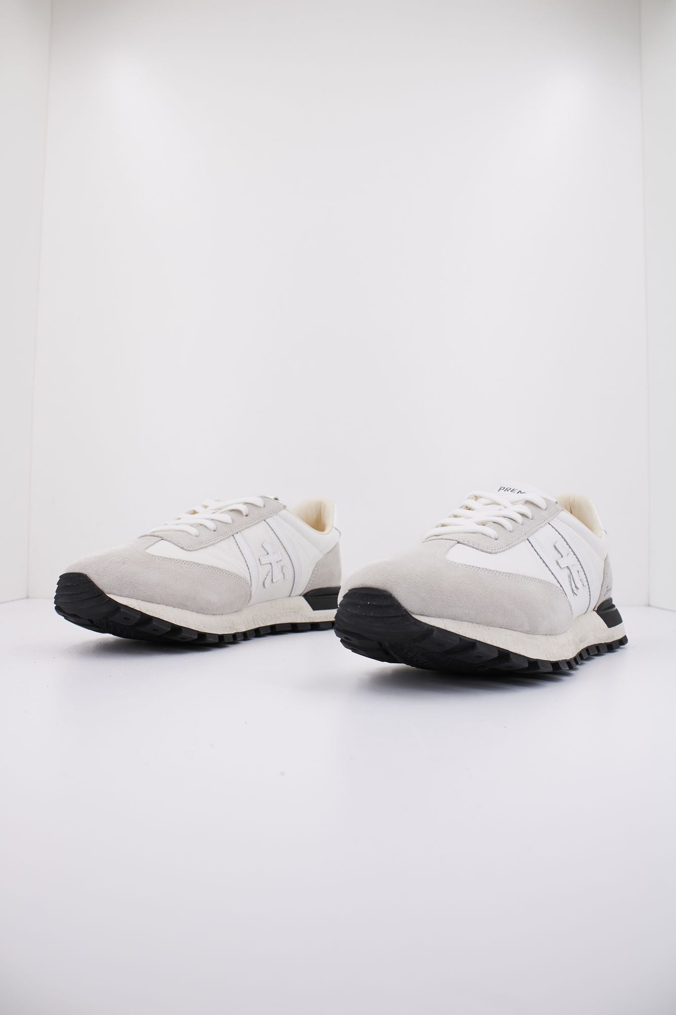 PREMIATA JOHNLOW 5804 en color BLANCO (2)